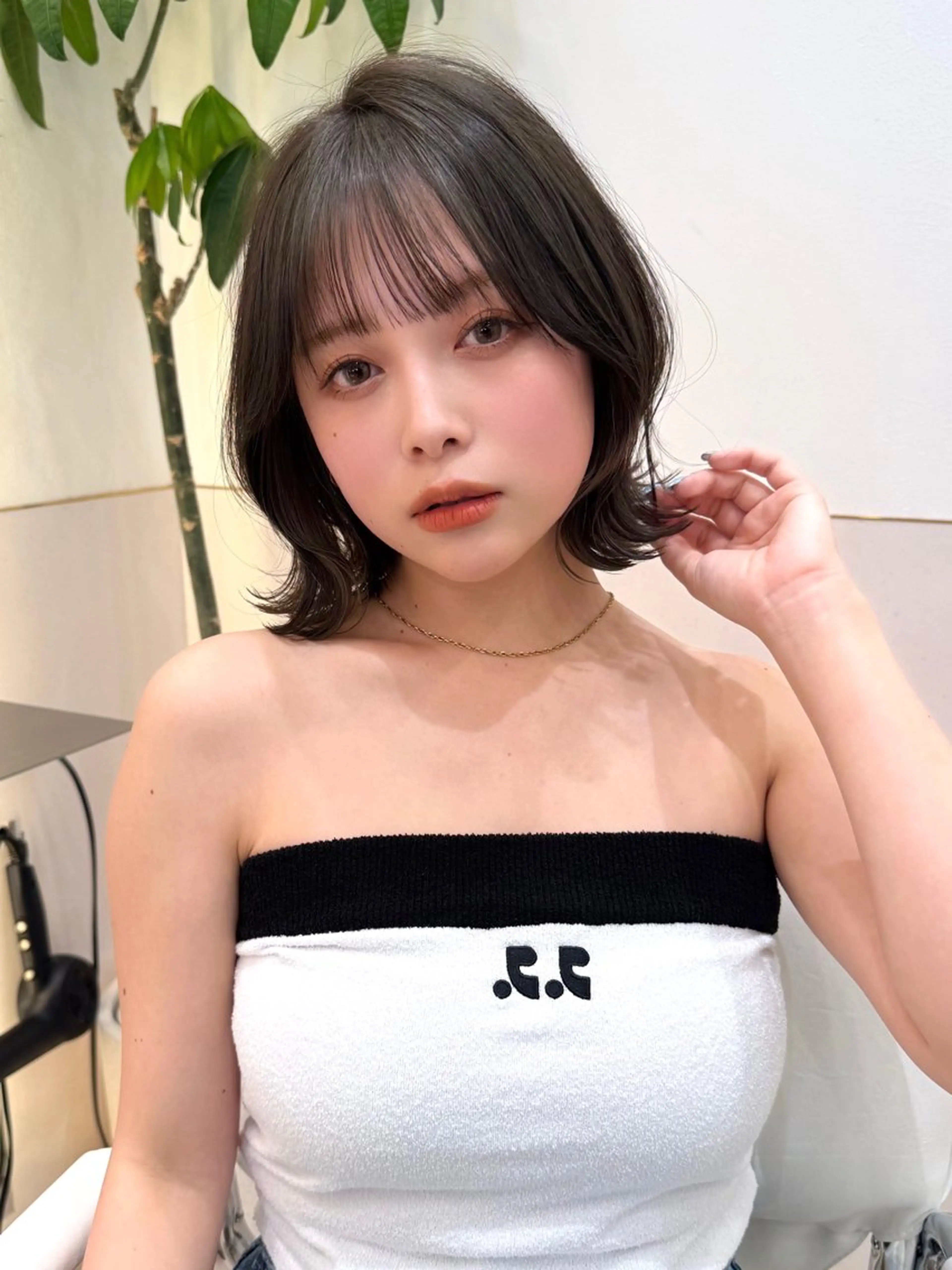 ミディアム カット ヘアカラー トリートメント 新宿/髪質改善/艶髪 韓国ヘア/大重聖斗のヘアスタイル