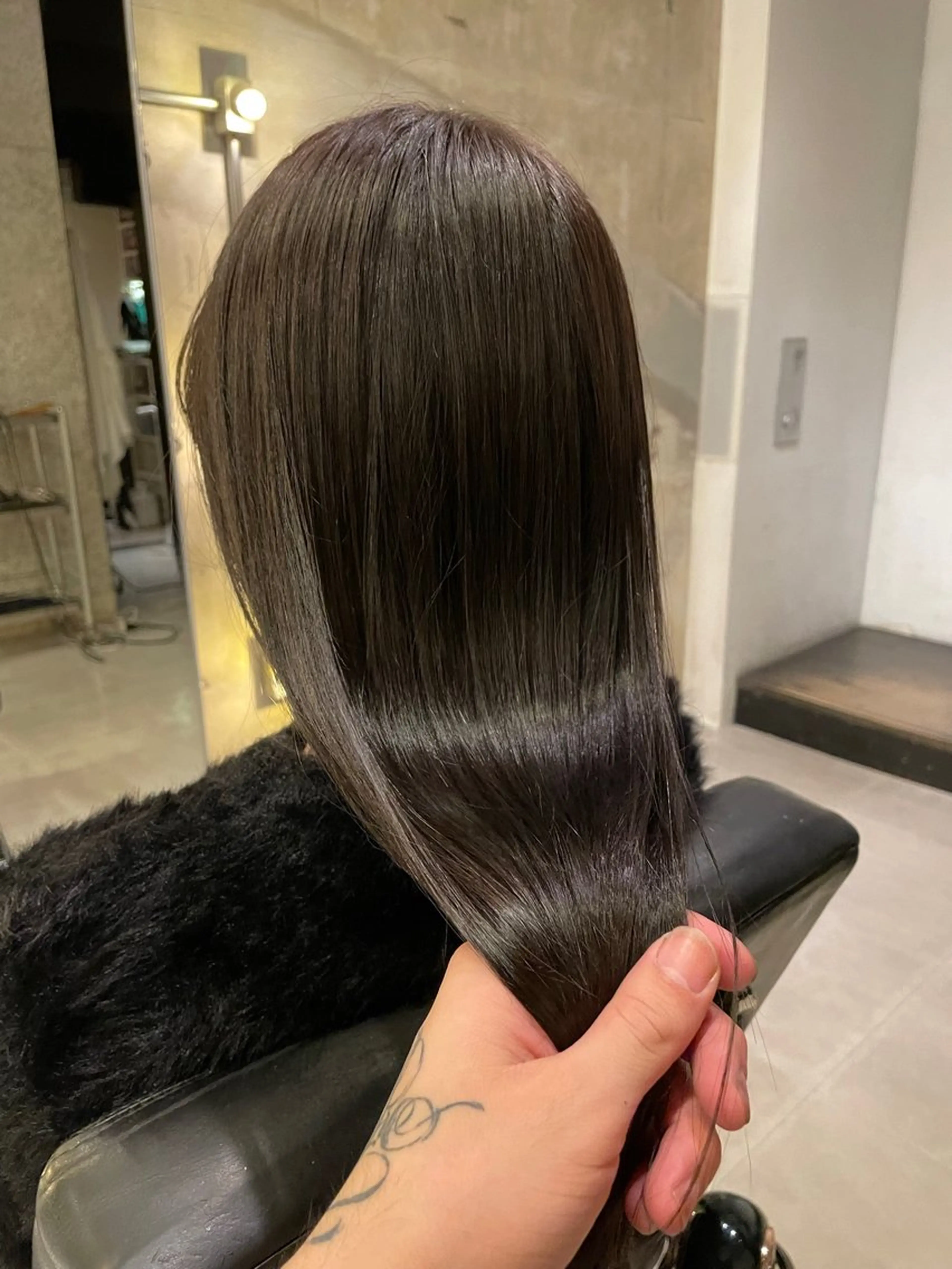 セミロング 髪質改善 酸性ストレート トリートメント Luxe表参道 髪質改善　奈良のヘアスタイル