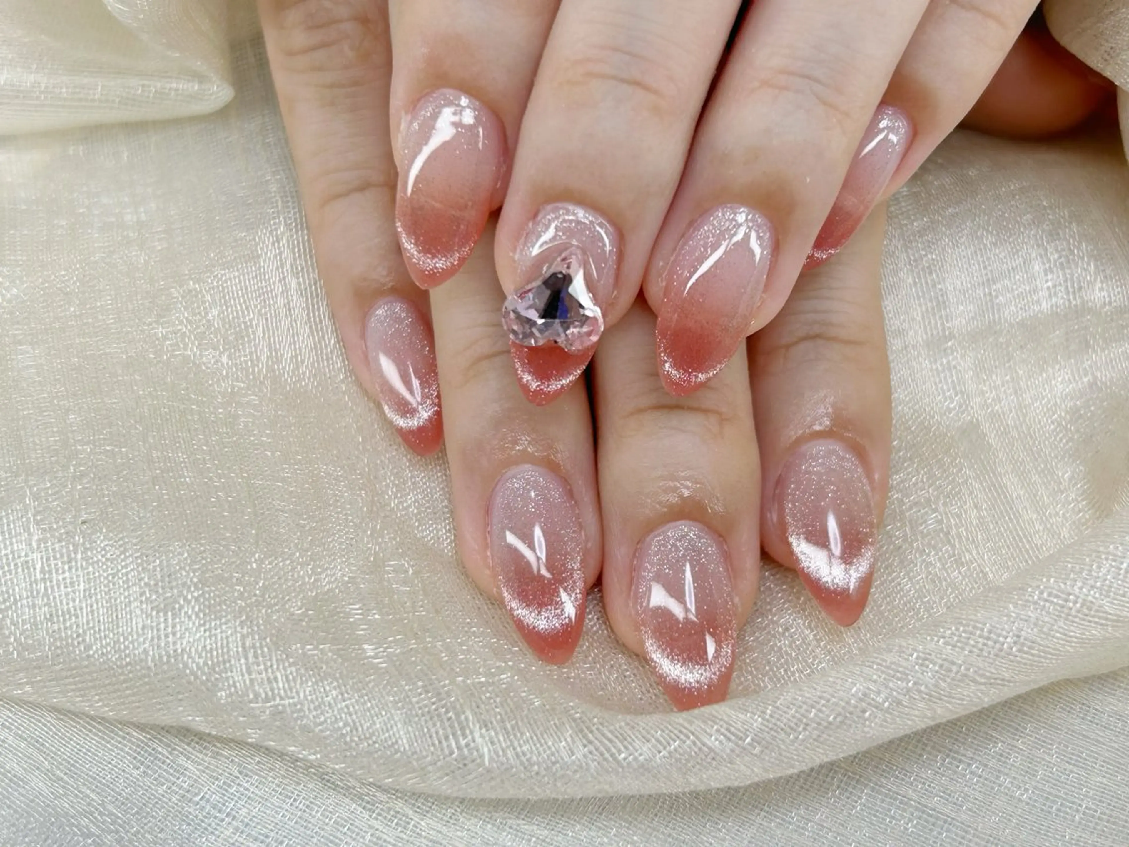 ネイル アートネイル 成人式 長さ出し フットネイル マグネットネイル ハンドネイル Lino Nailのネイルデザイン