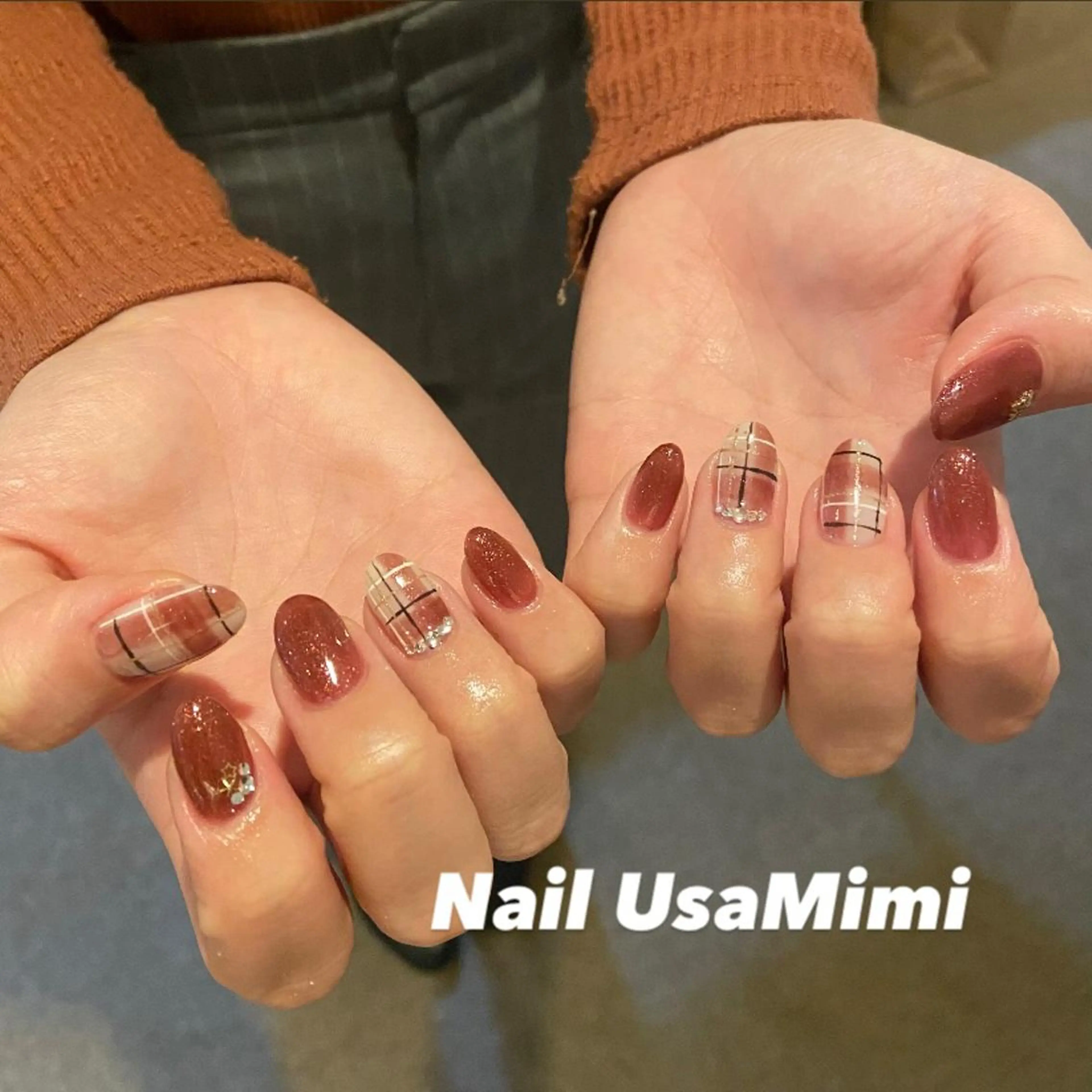 ネイル フットネイル ジェルネイル マグネットネイル 持ち込み ニュアンスネイル 本町ネイルNail UsaMimiのネイルデザイン