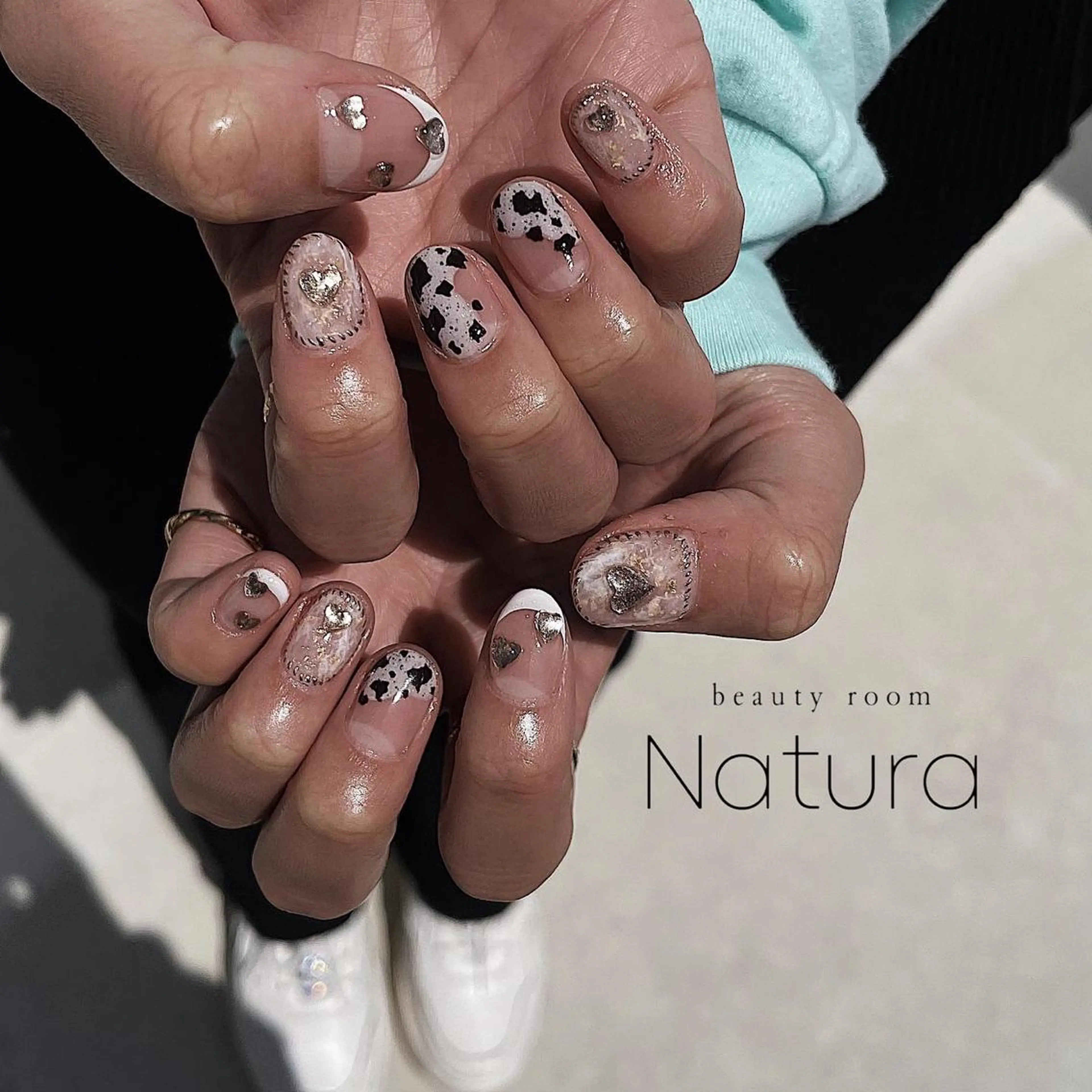 ネイル マツエク・マツパ アイブロウ ハンドネイル beautyroom Naturaのネイルデザイン