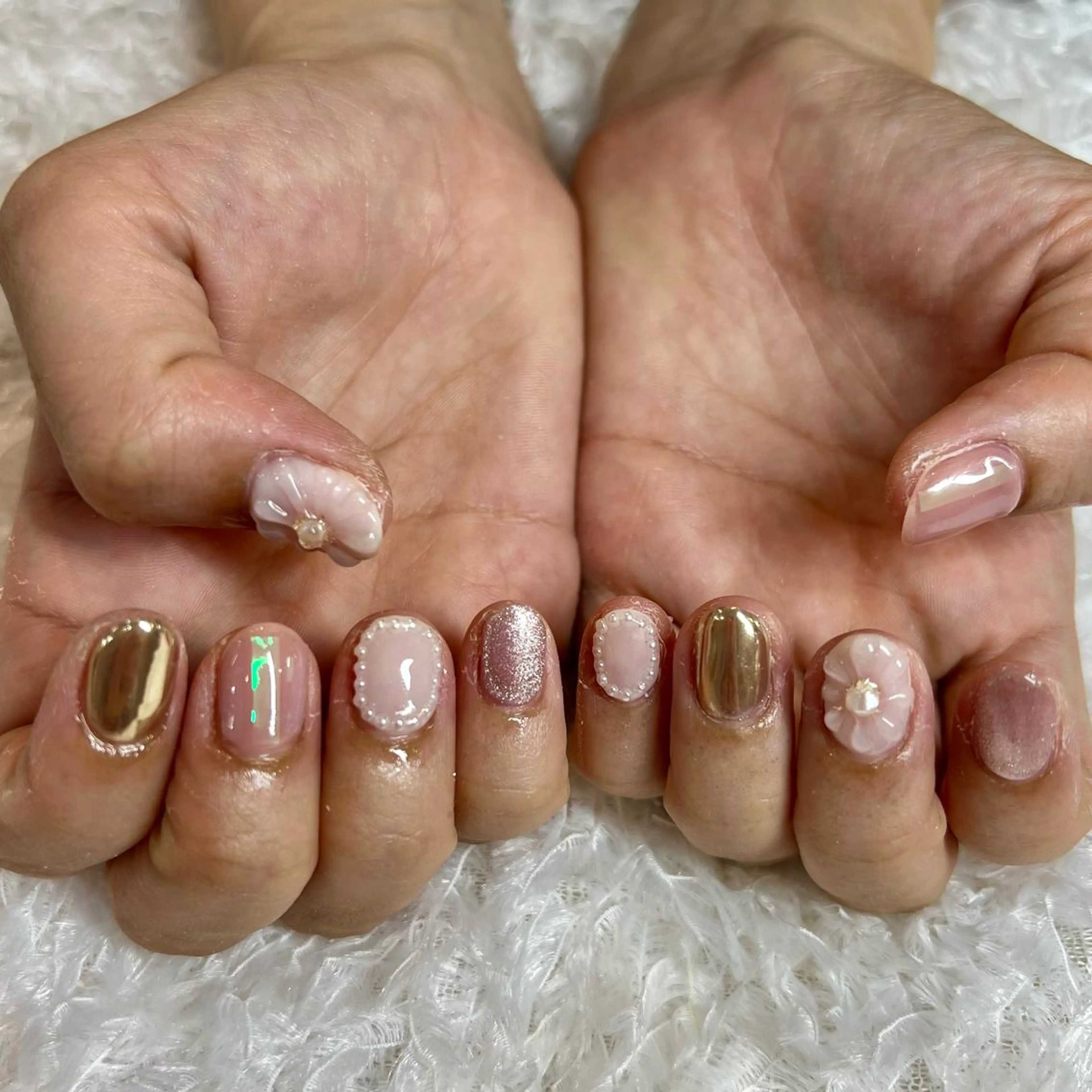 ネイル 持ち込み 新井 風花のネイルデザイン