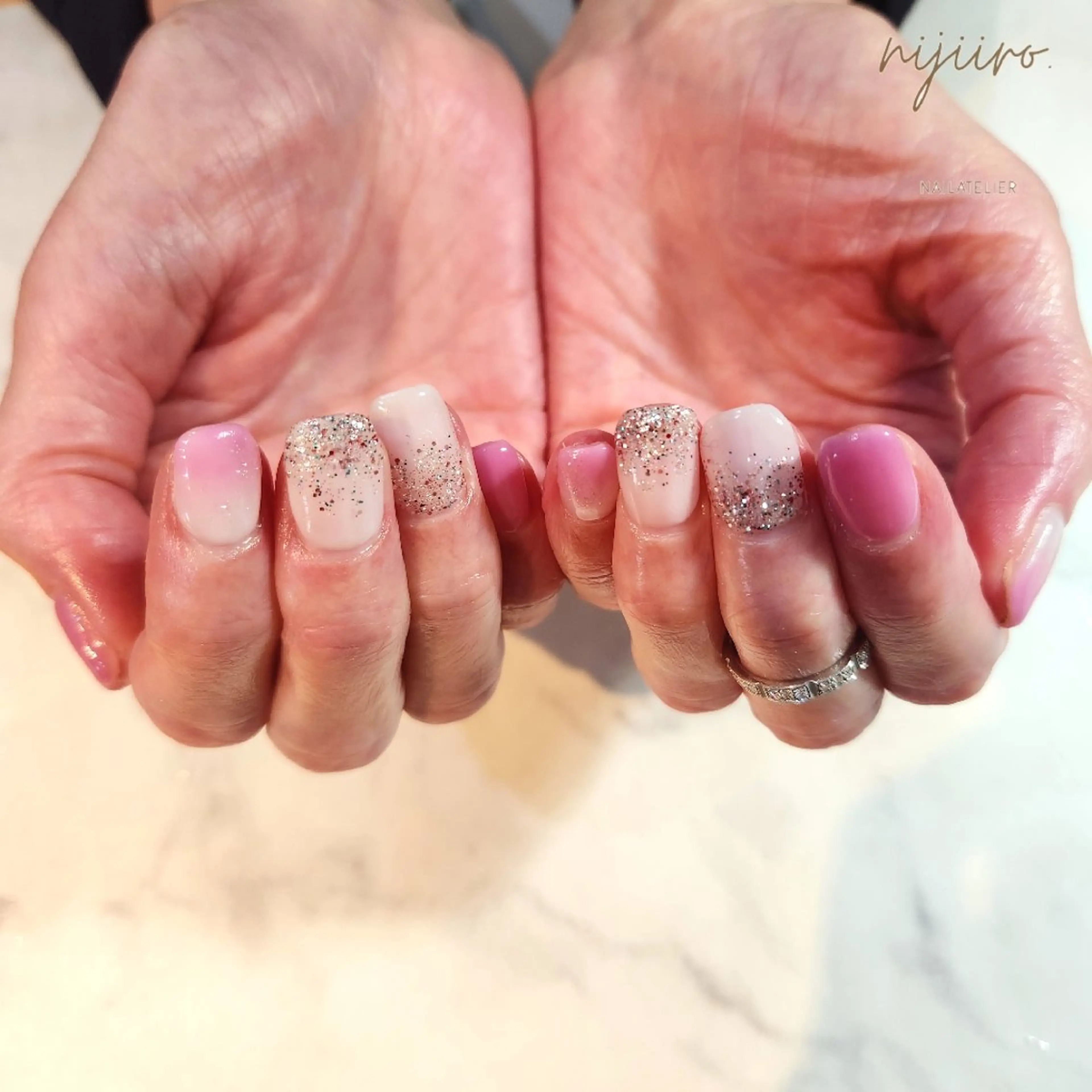 ネイル nailatelier nijiiro.所属・nijiiro🌈 サトウのネイルデザイン