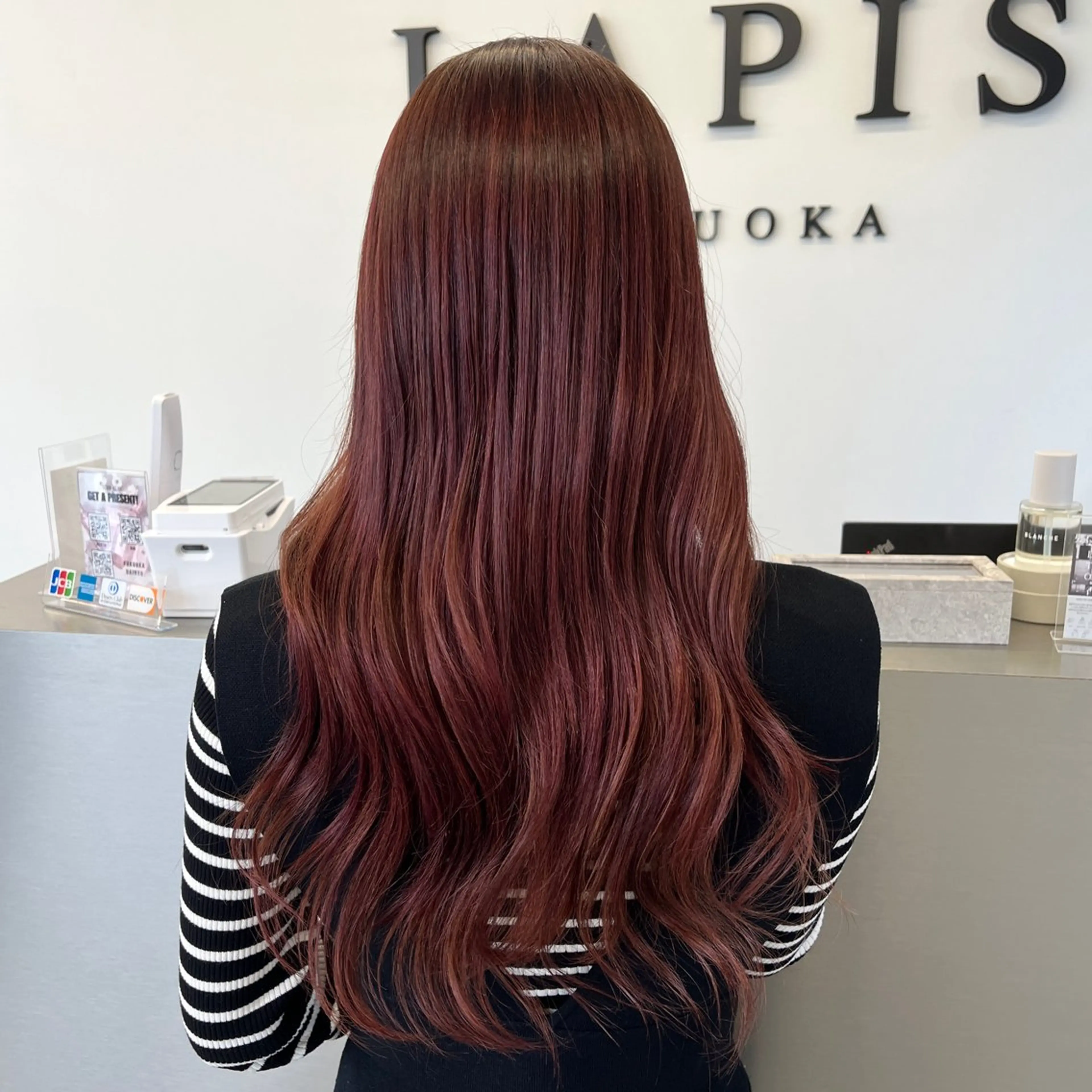 カラー ブリーチ ボルドーカラー ダブルカラー ブリーチなしカラー レッドカラー ヘアカラー MOMOKA /　Lapis大名店のヘアスタイル