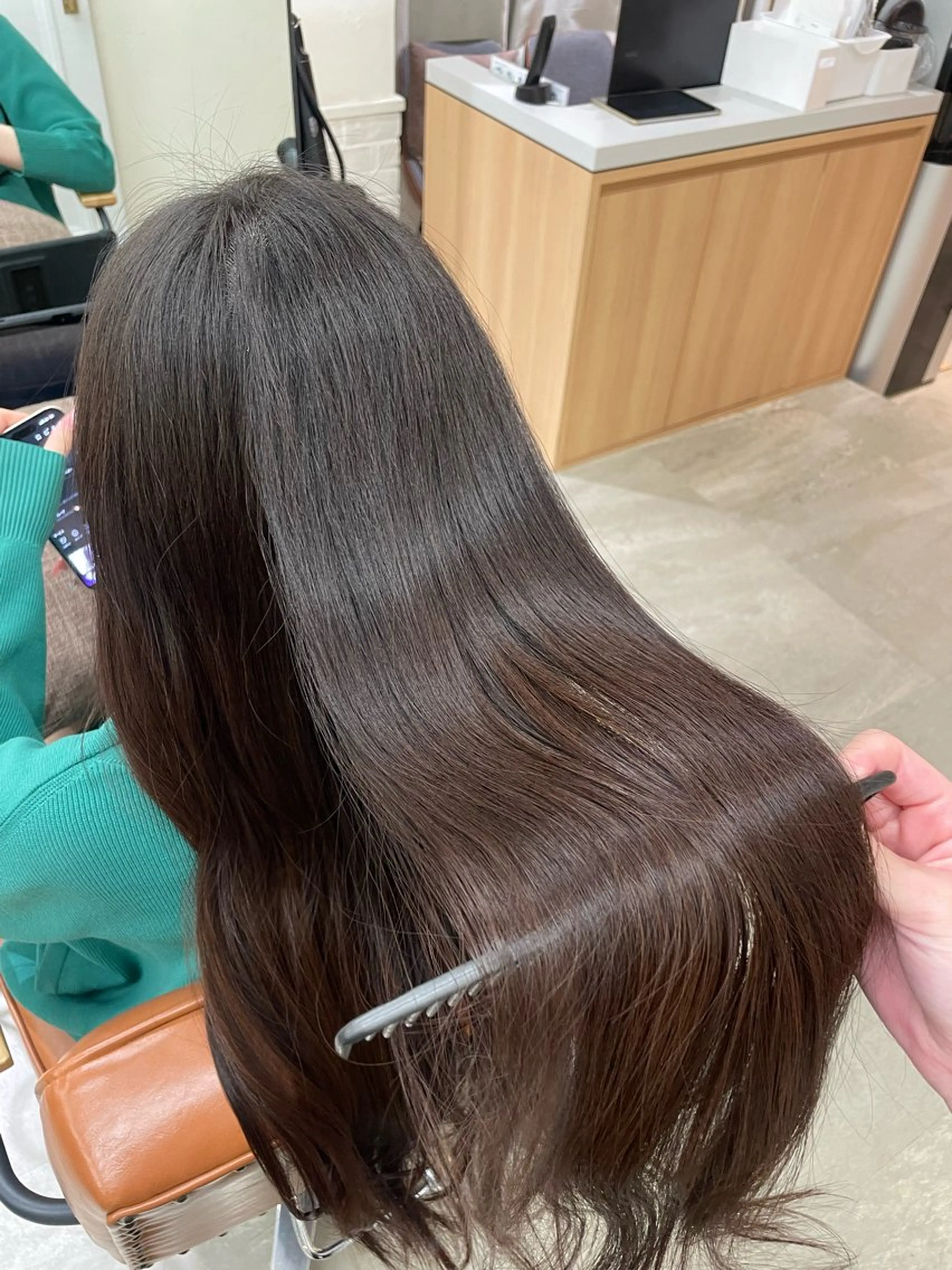 ロング 髪質改善🤍艶カラー ゆいのヘアスタイル