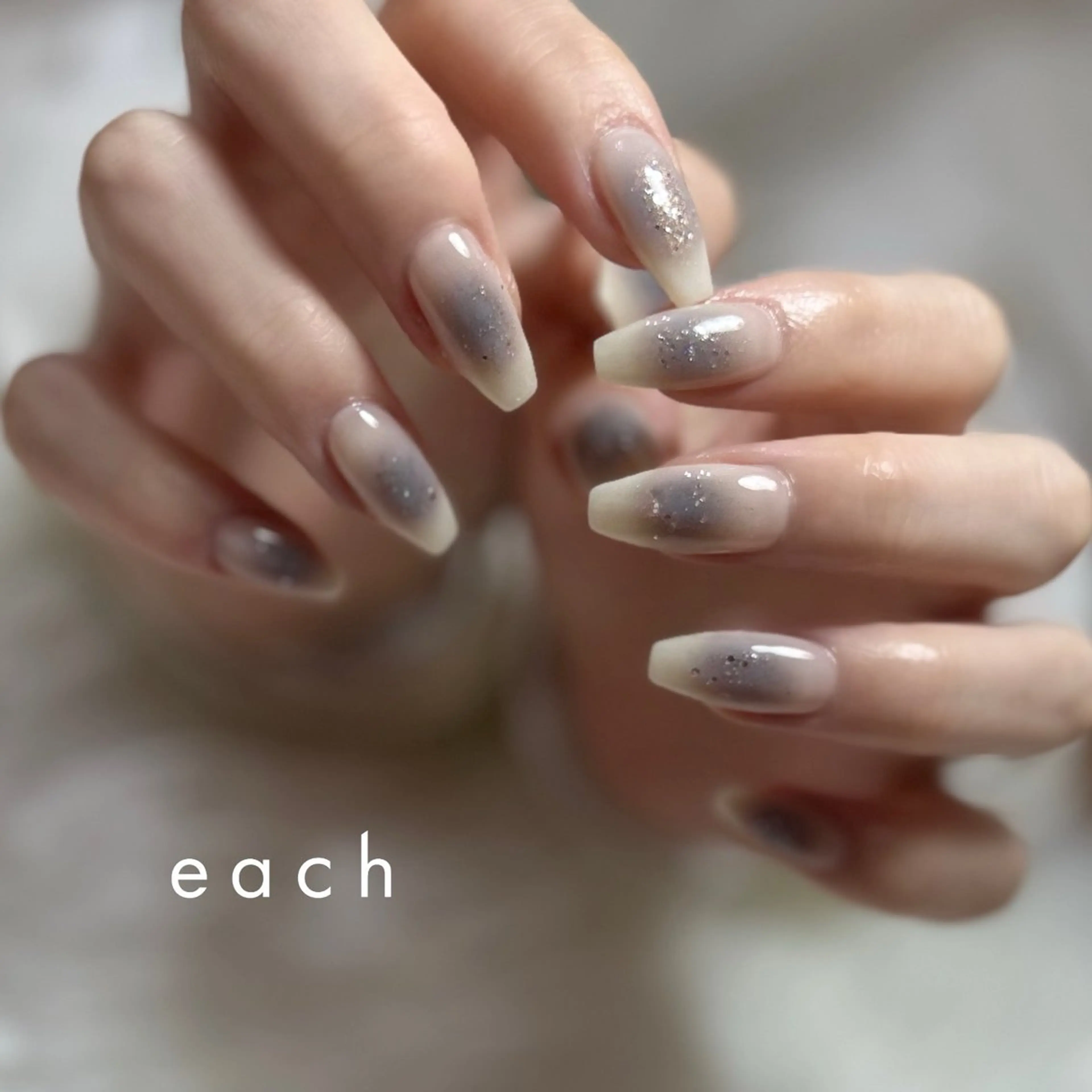 ネイル ハンドネイル 𝒆𝒂𝒄𝒉 kanako 🕊のネイルデザイン
