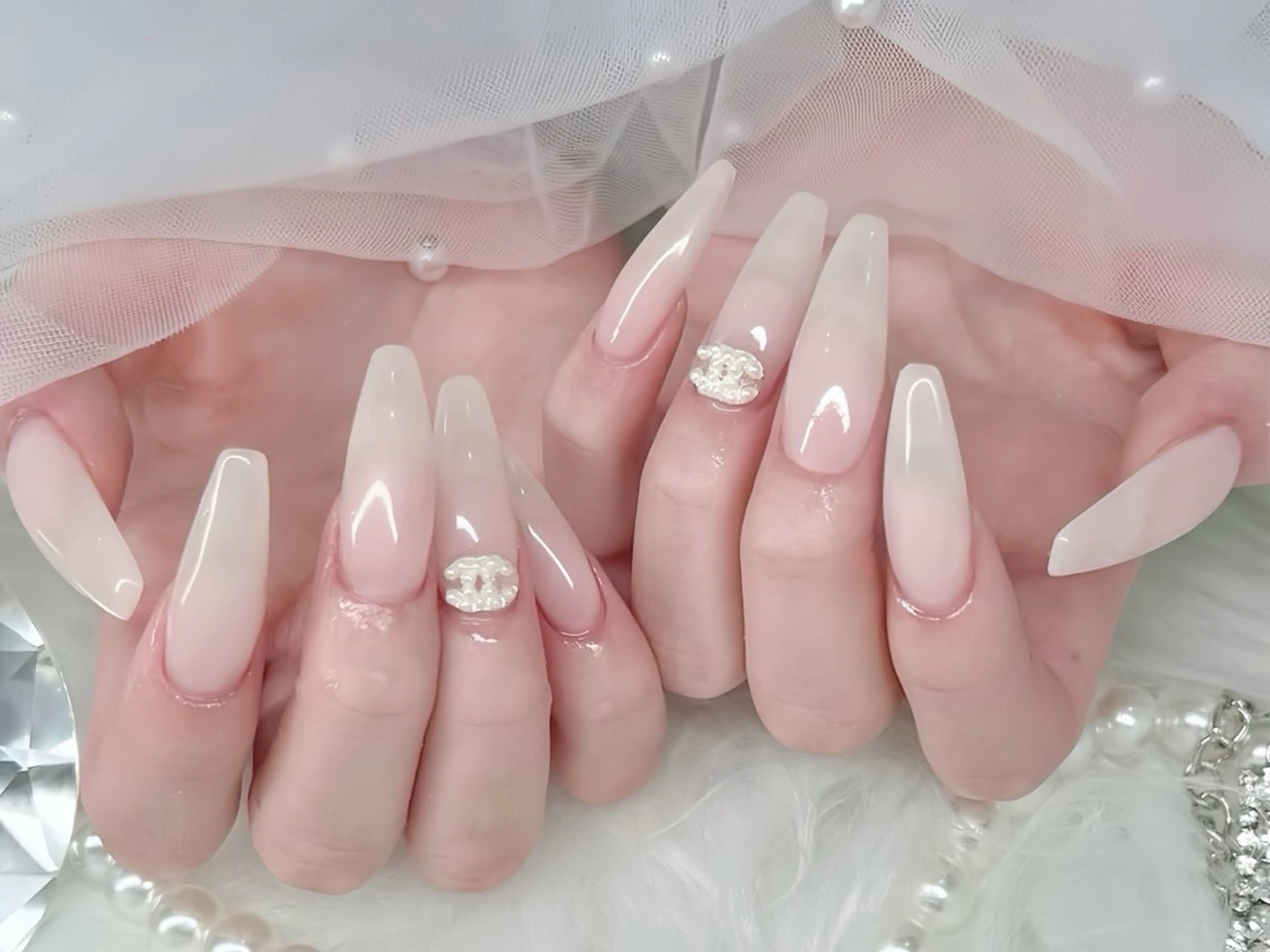 ネイル アートネイル フレンチネイル ジェルネイル 韓国ネイル ミラーネイル ハンドネイル Rin Nail所属・Rin Nailのネイルデザイン