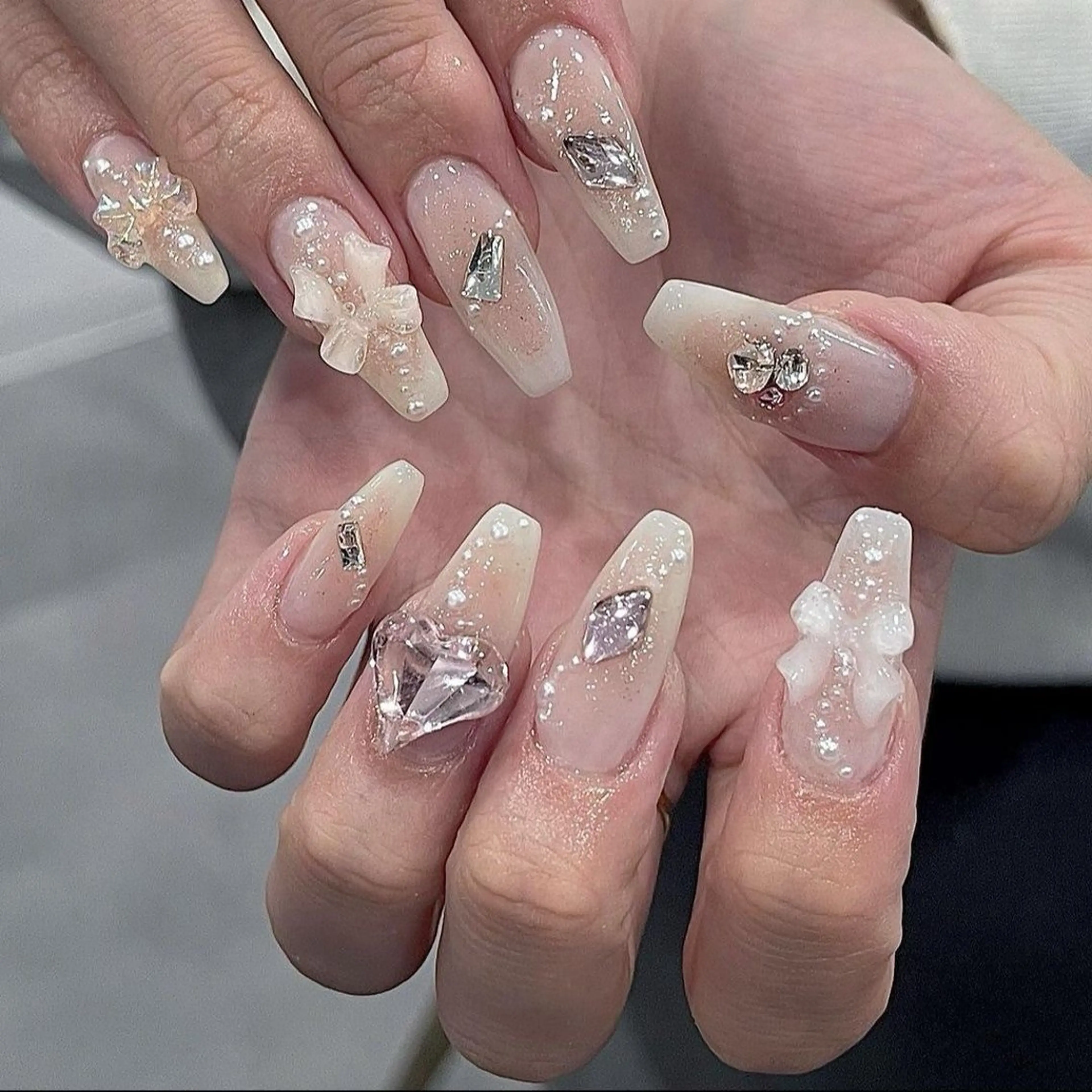 ネイル アートネイル フレンチネイル ジェルネイル 韓国ネイル 持ち込み ボニー Coco nailのネイルデザイン