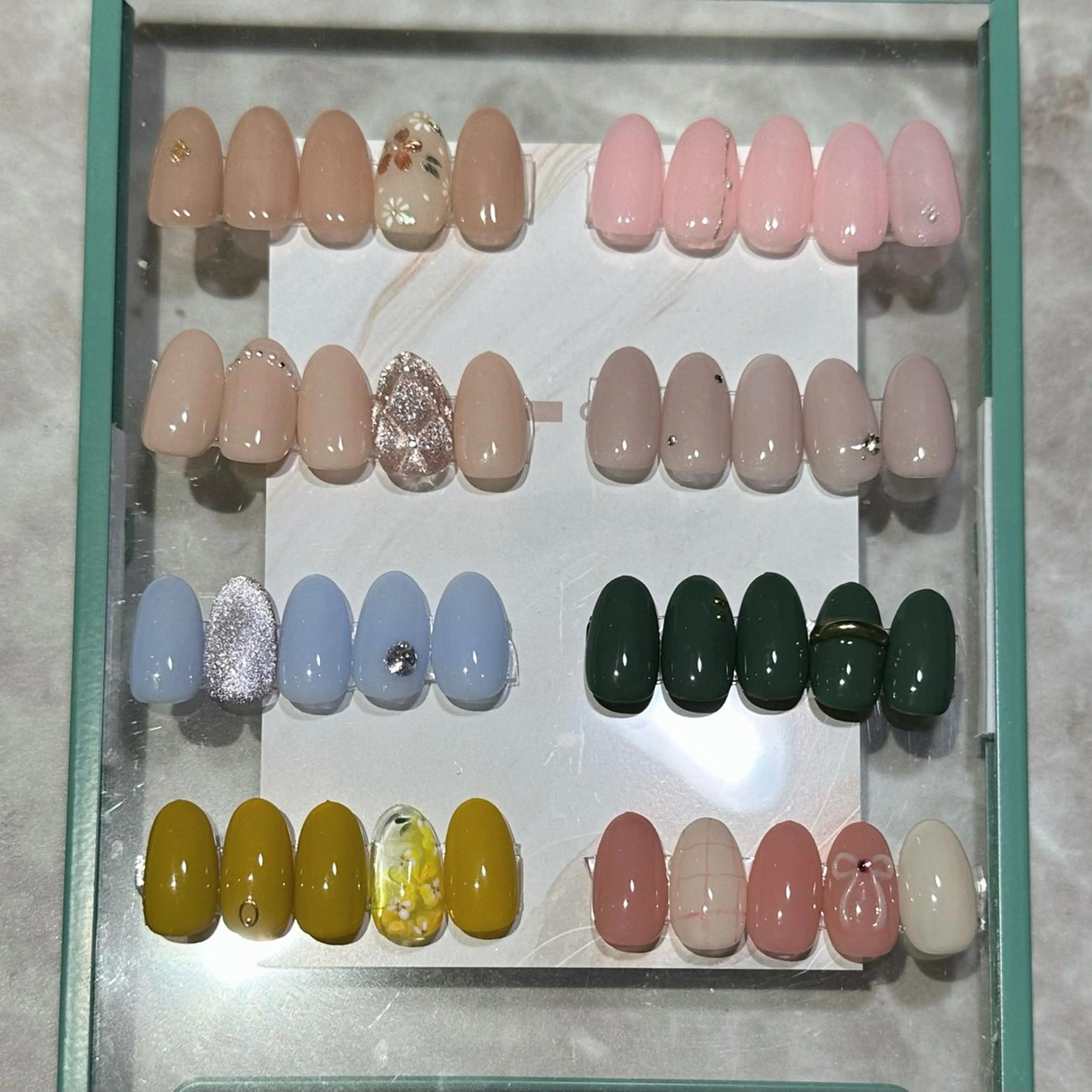 ネイル オフィスネイル erinca nail所属・圦本 有紀のネイルデザイン