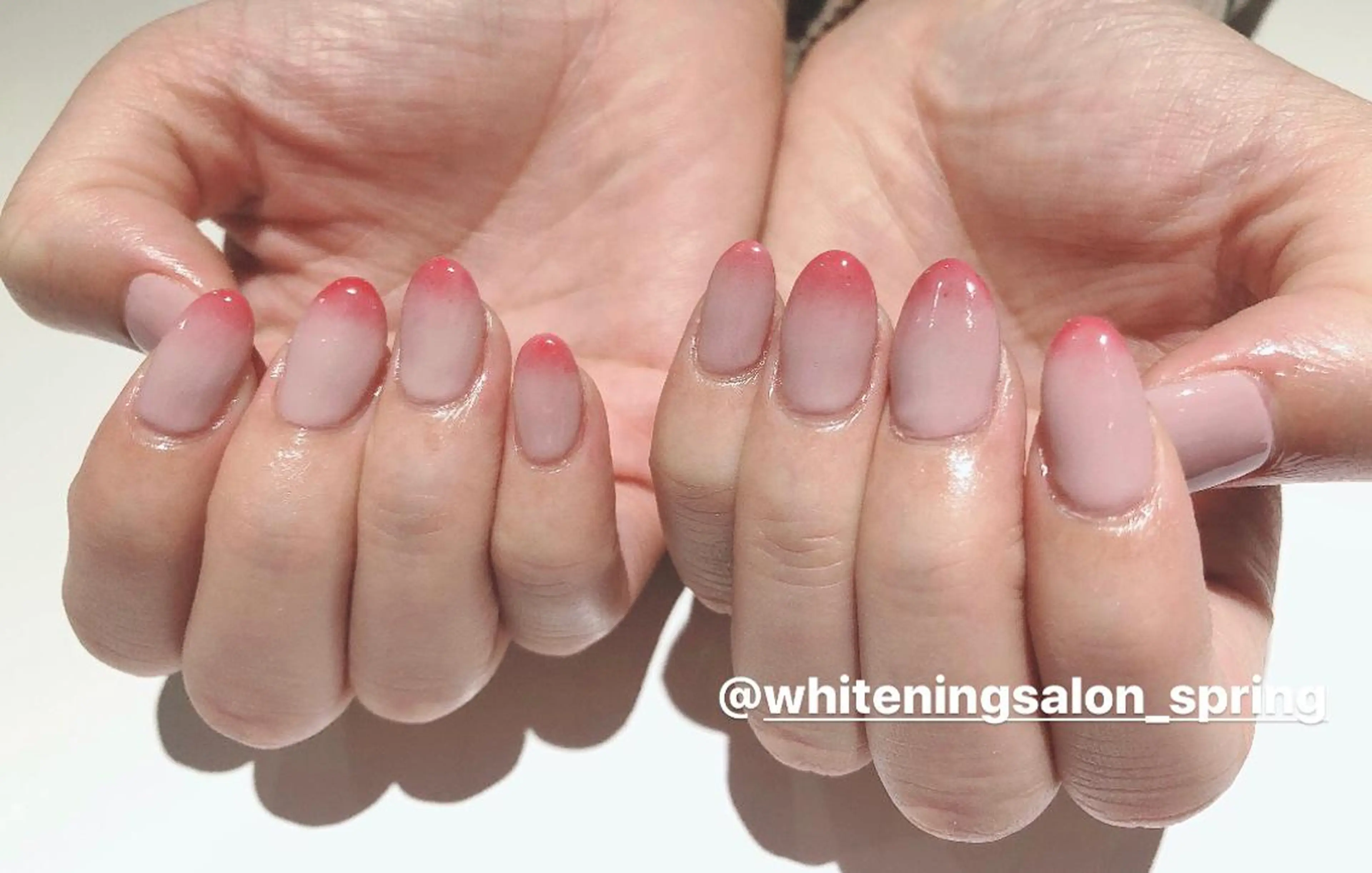 ネイル Nakao Hitomiのネイルデザイン