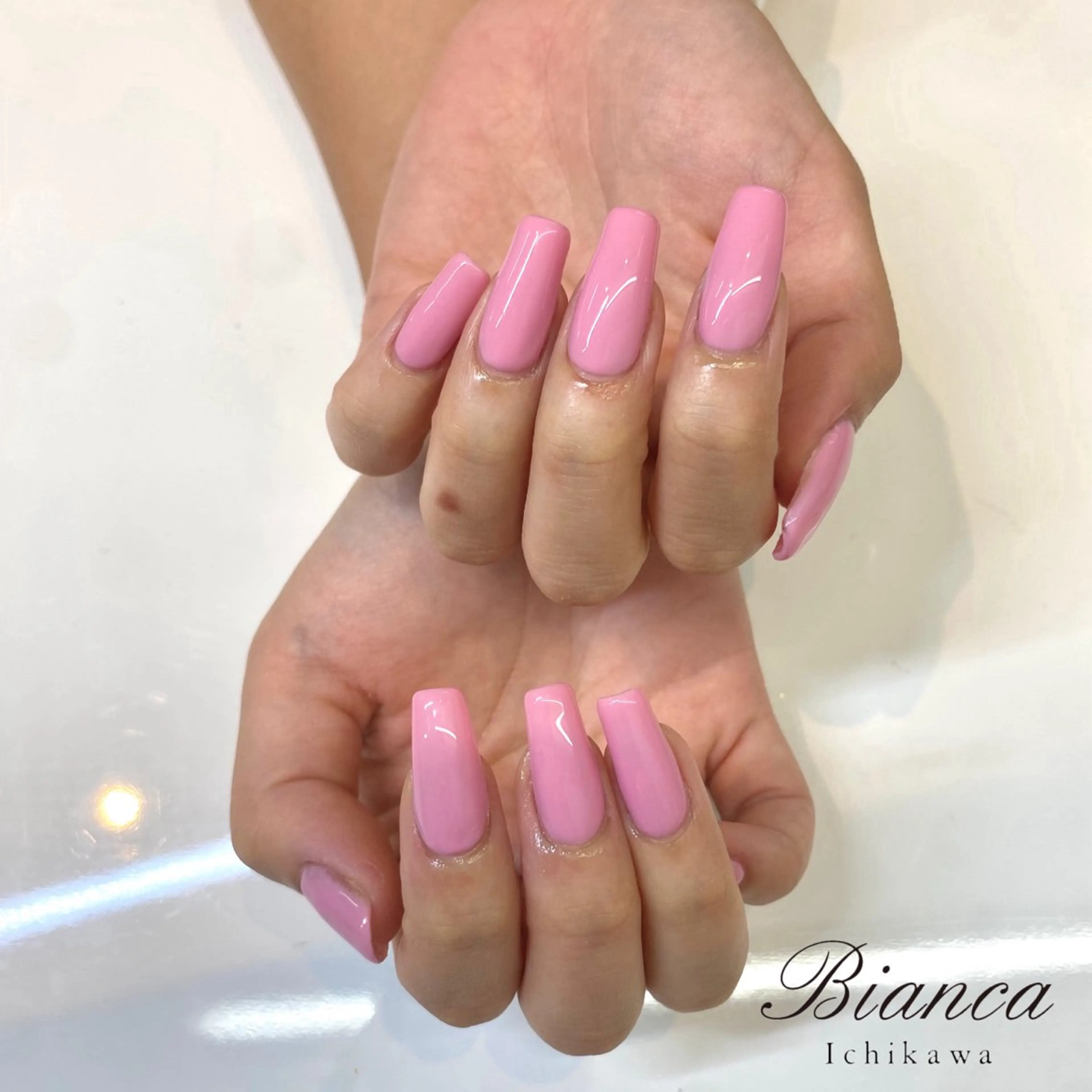 ネイル ワンカラーネイル ピンク ハンドネイル Bianca 石井🎀のネイルデザイン