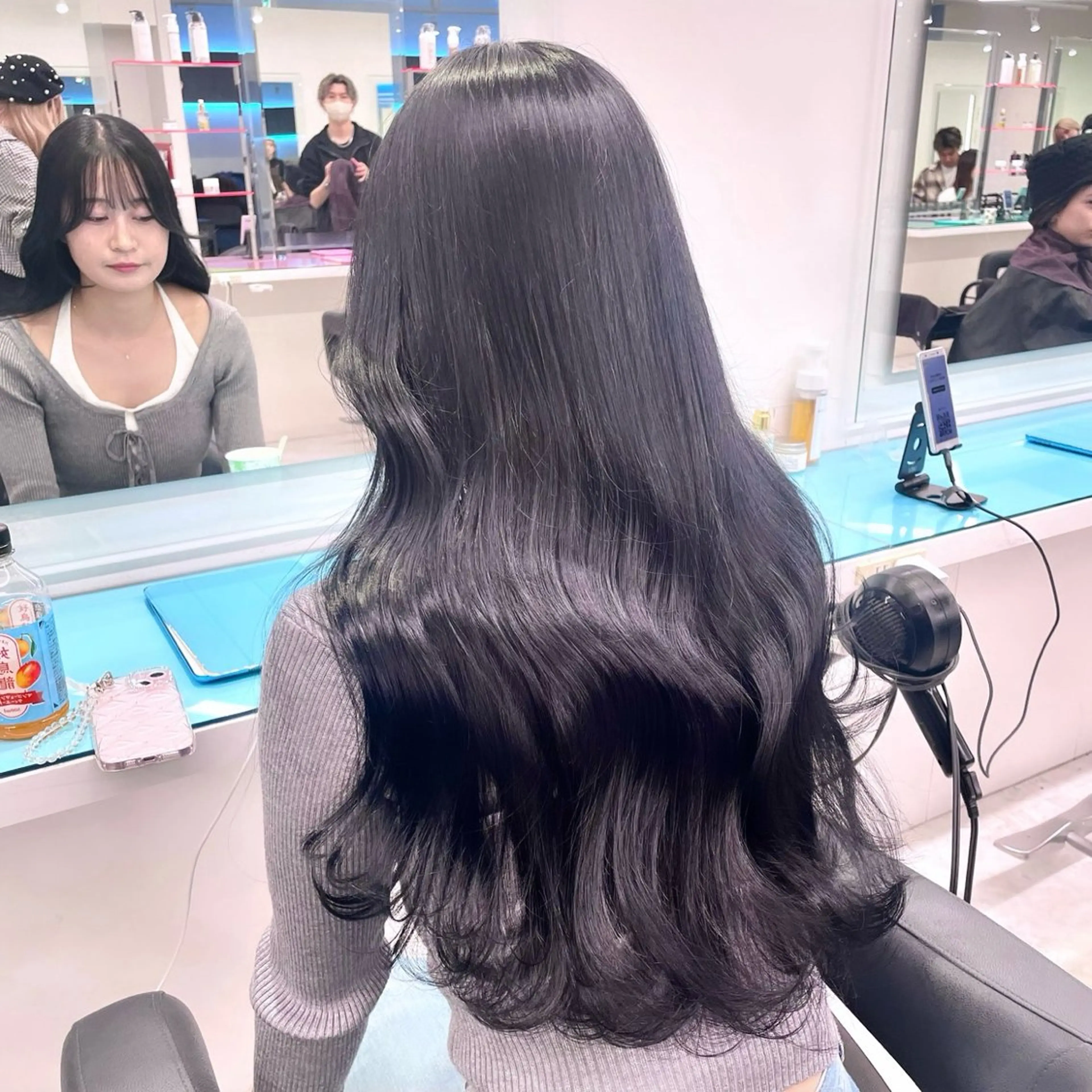 ロング カラー カット ヘアカラー 🧸韓国風艶髪/ 透明感抜群カラー🧸のヘアスタイル