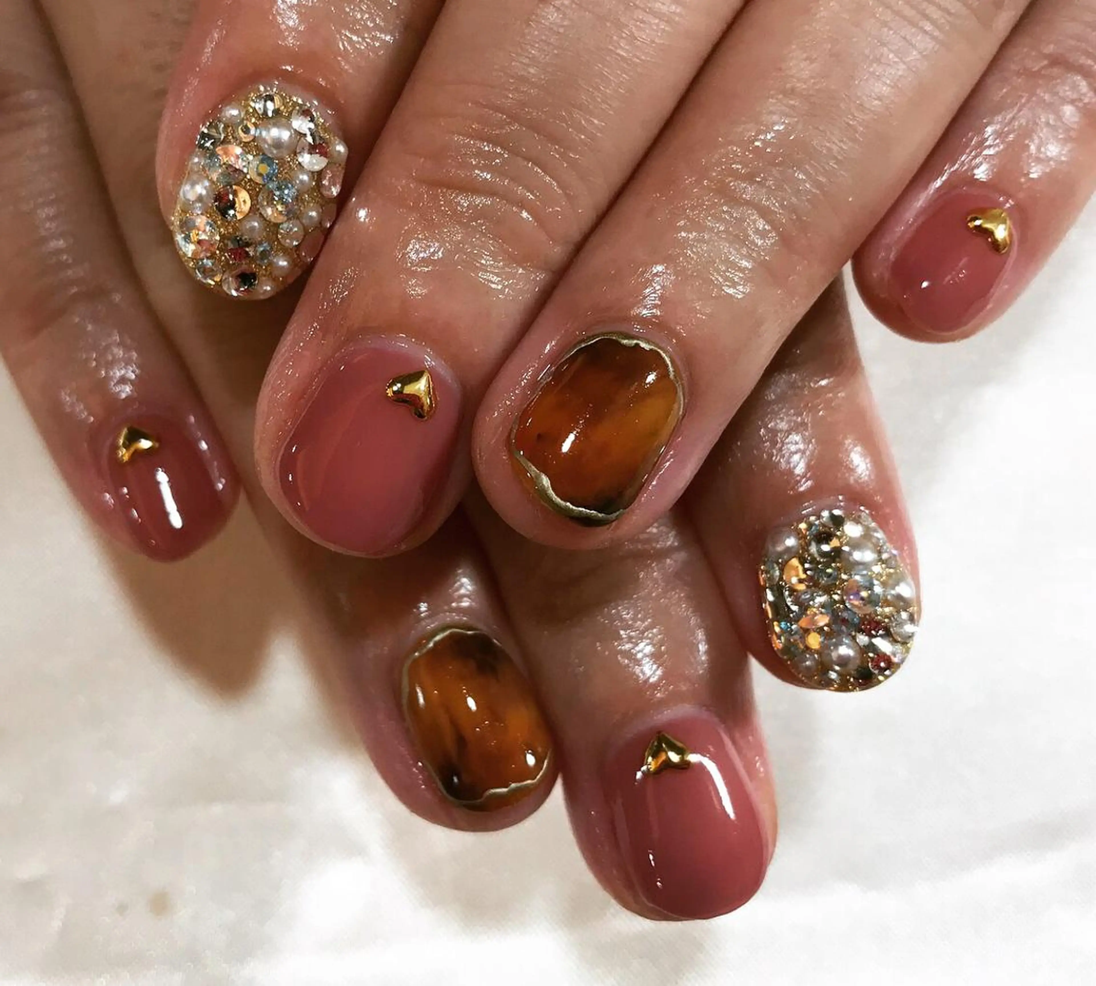 ネイル べっ甲ネイル nailsalon colon所属・nailartist lisaのネイルデザイン