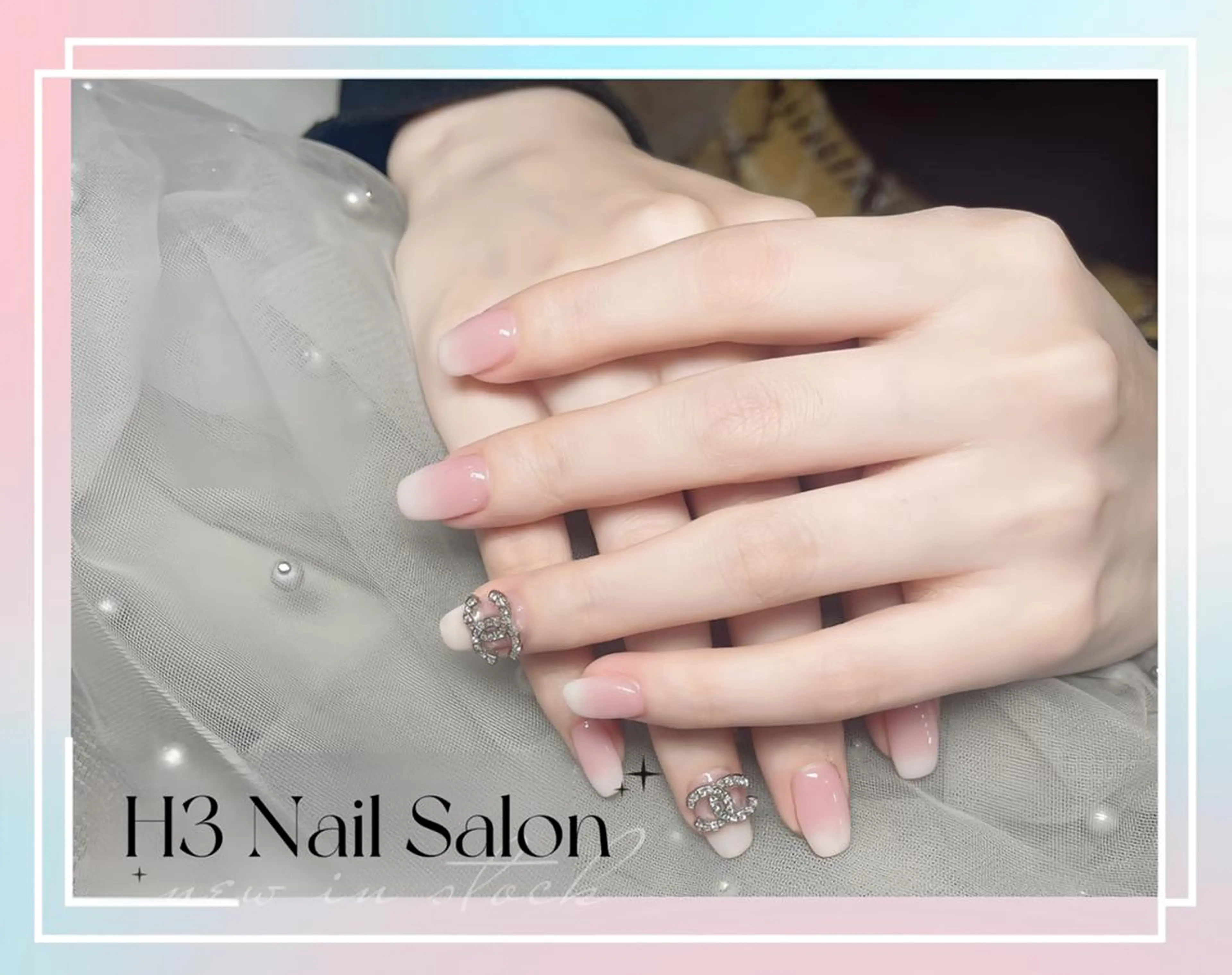ミディアム Dione Nail 長さだし モデル募集のネイルデザイン