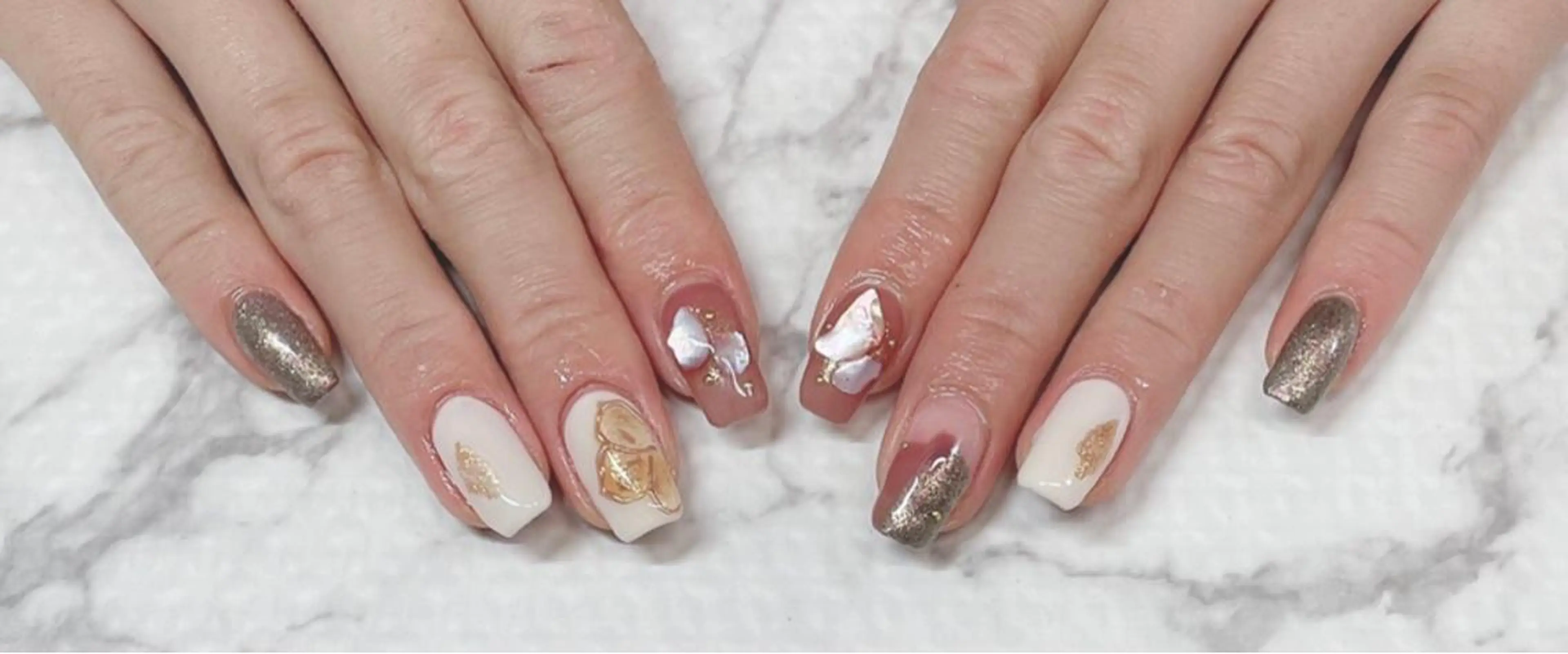 ネイル アニマル柄 フットネイル グリーン オフィスネイル ワンカラーネイル Lily Roseスタッフ一同のマツエク・マツパデザイン