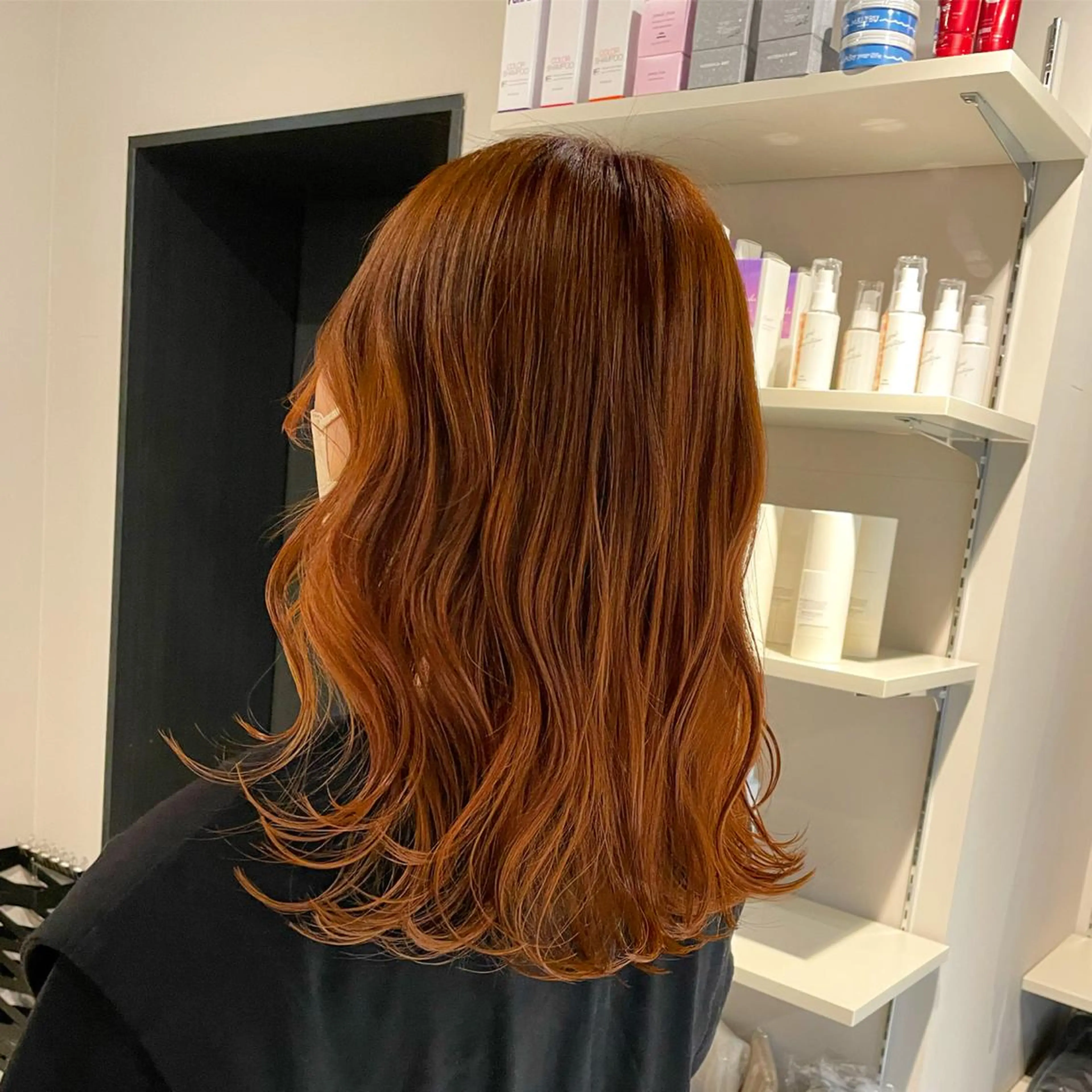 ミディアム カラー オレンジ ヘアカラー トリートメント ブリーチ👩‍🦳/ ‪✂︎MANAMIのヘアスタイル