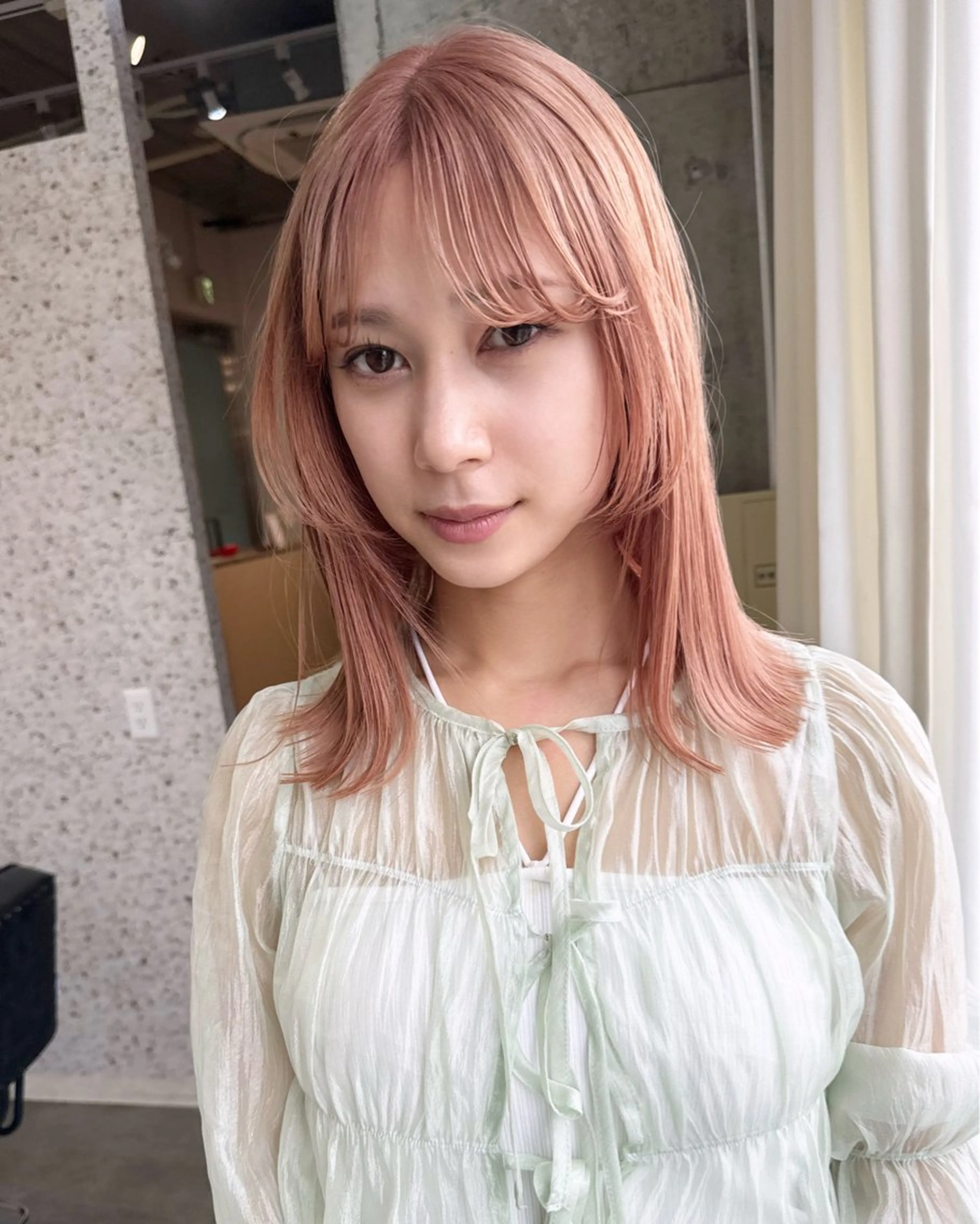 ミディアム カラー ミディアムパーマ ブリーチ ケアブリーチ ダブルカラー ハイライトカラー ヘアカラー トリートメント lani 天神大名/ブリーチのヘアスタイル