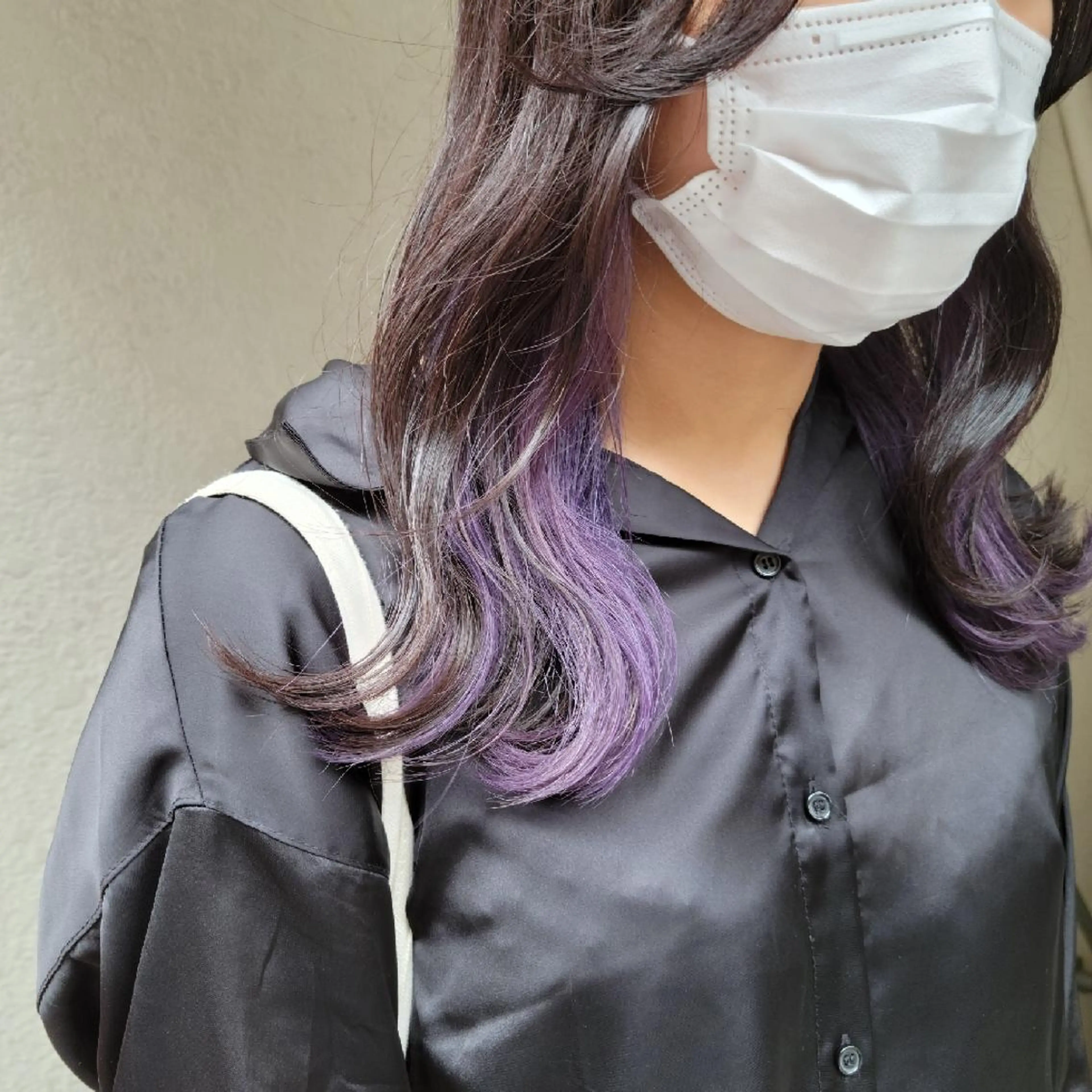 セミロング パープルカラー カット ヘアカラー トリートメント 🇰🇷透明感×ハイ トーン🌟tomoのヘアスタイル