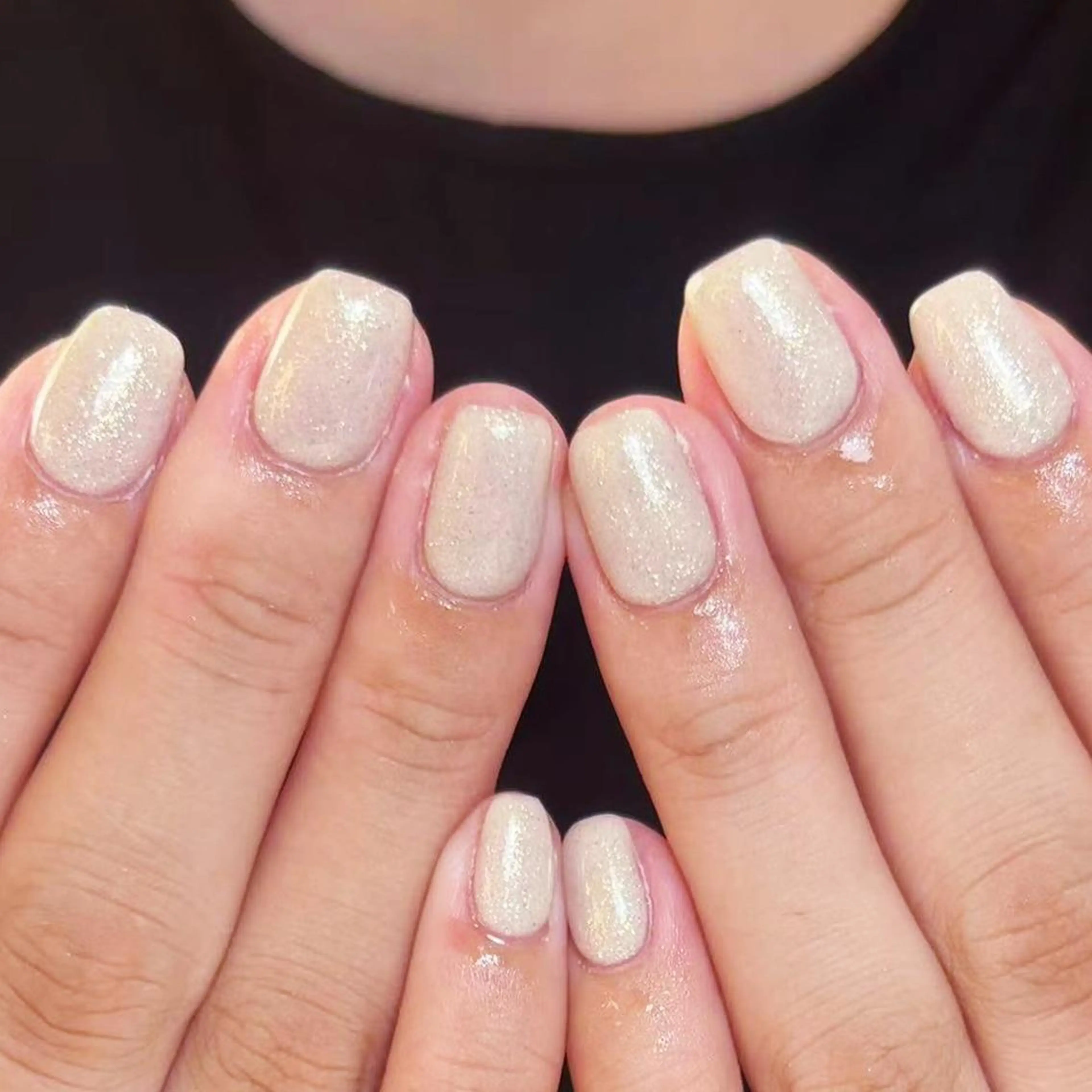 ネイル アートネイル オーロラネイル ガーリー キラキラネイル マグネットネイル ハンドネイル YOYO 💅のネイルデザイン