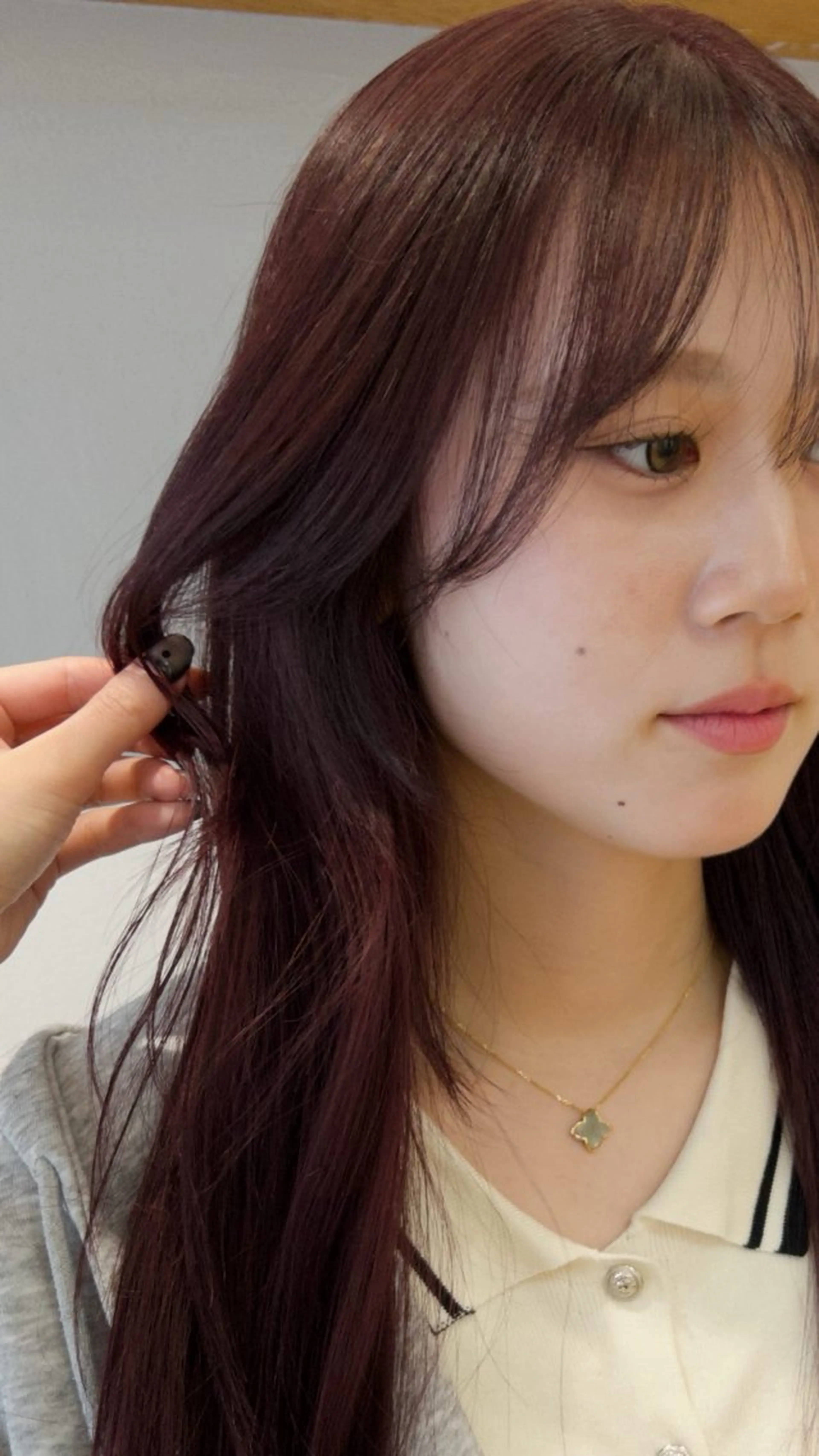 セミロング カラー カット ヘアカラー Lomalia Moemiのヘアスタイル