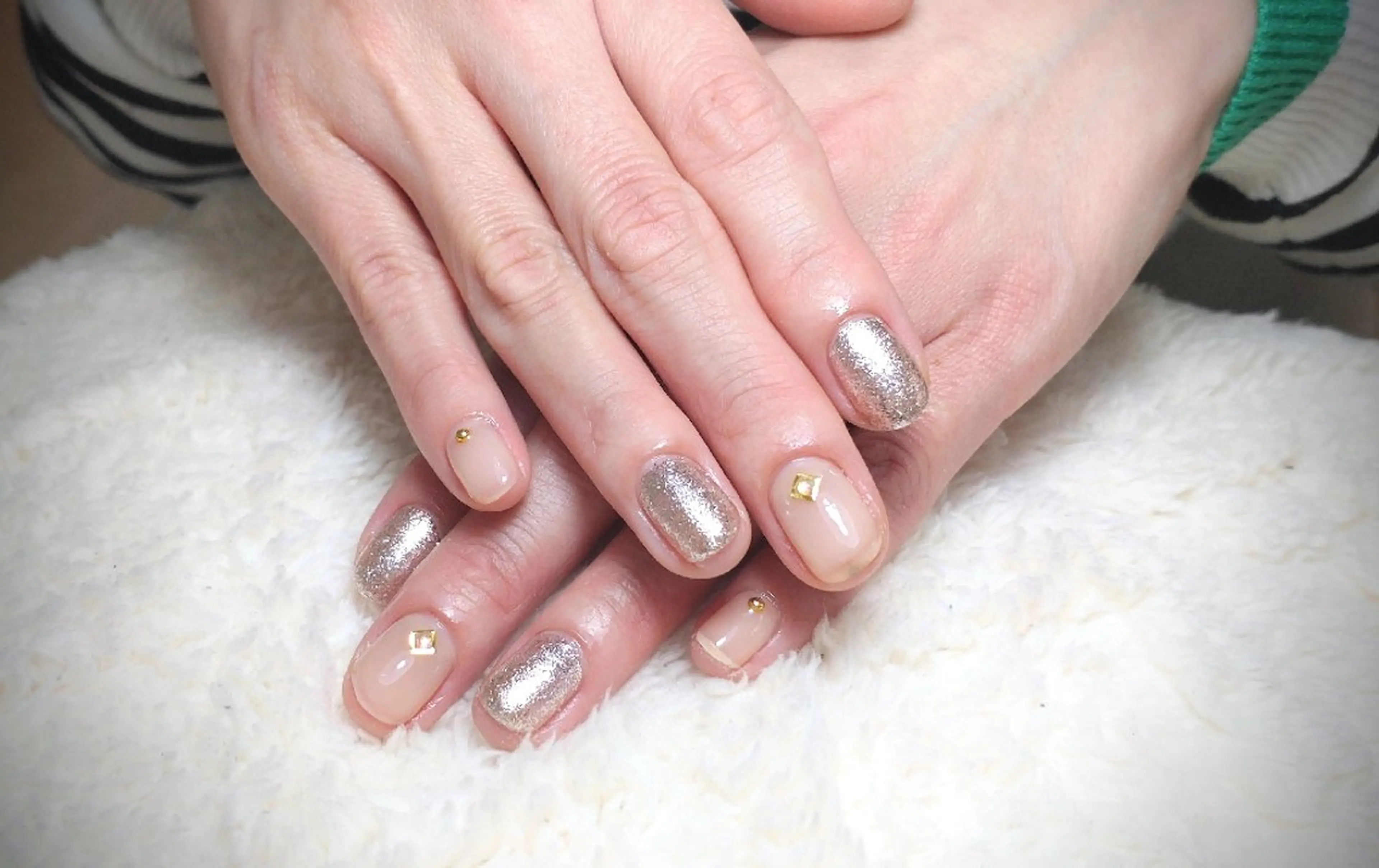 ネイル ハンドネイル フットネイル Nailsalon Latteのネイルデザイン