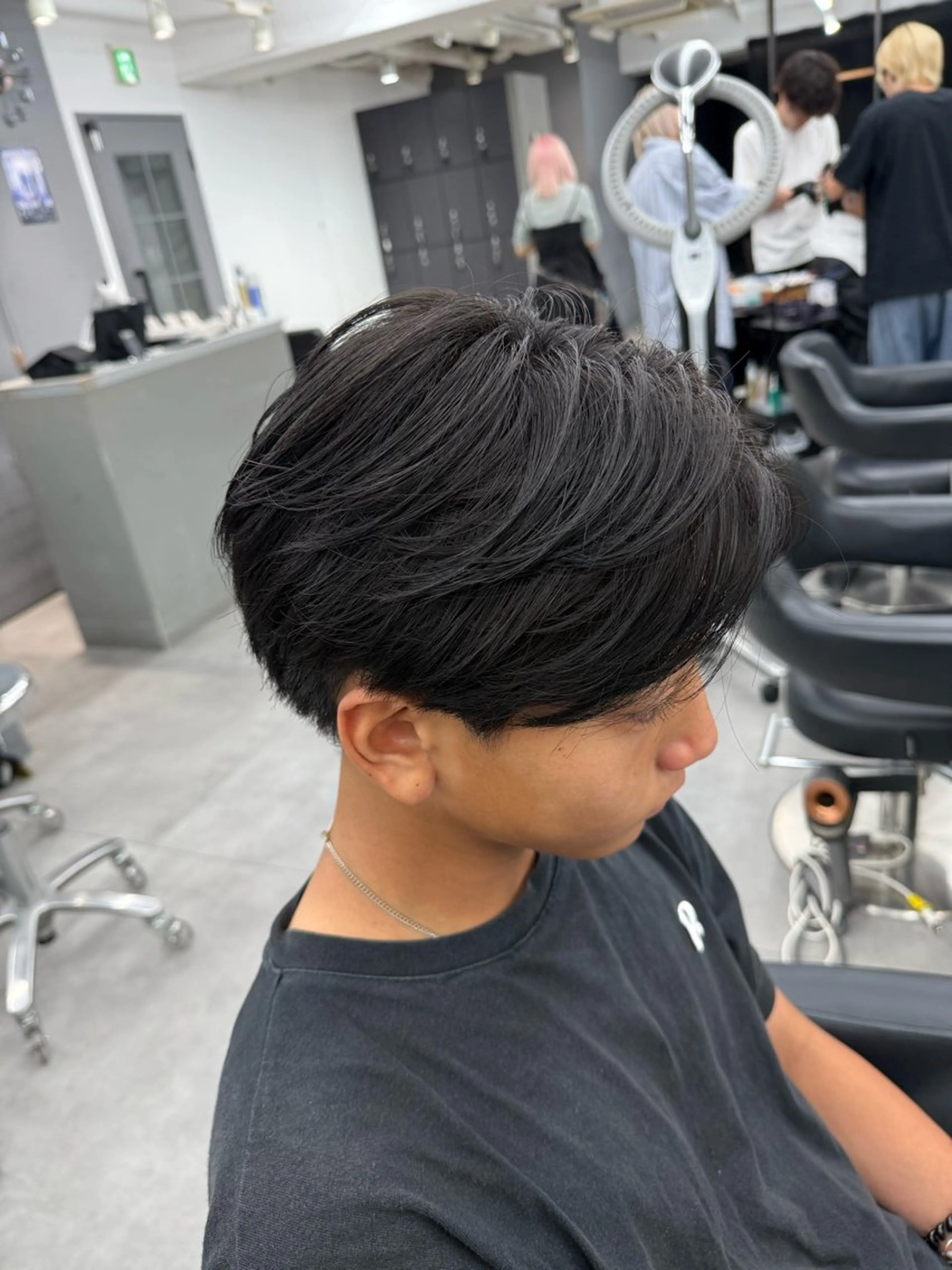 ショート カラー ブリーチ ブリーチなしカラー 髪質改善 トリートメント 中根 永遠のヘアスタイル