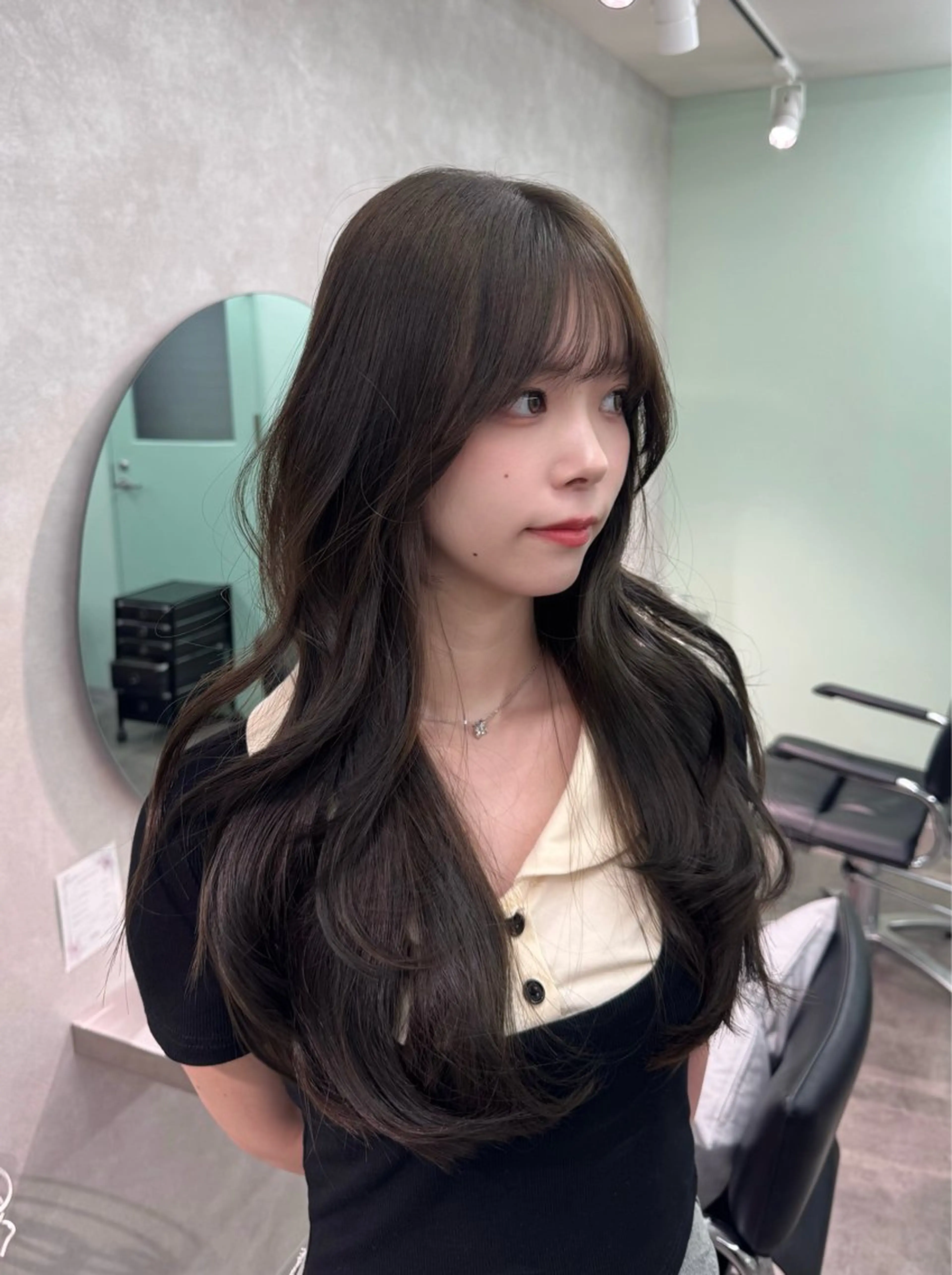 【✨期間限定✨】韓国トレンドカット＋1stepトリートメント💐柔らかい質感で学生にもおすすめ🇰🇷💕 ¥3,900の写真