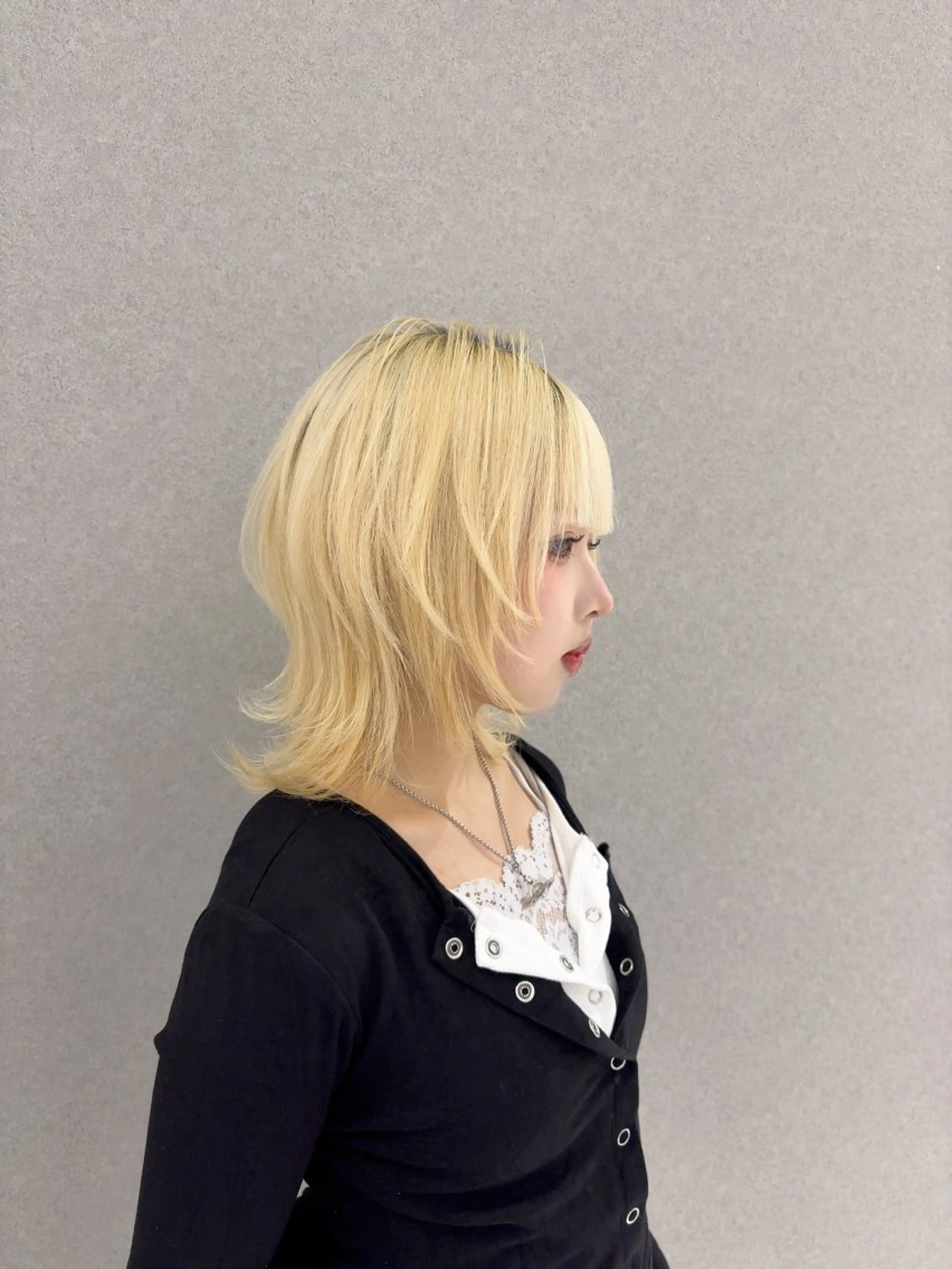 セミロング ヘアカラー ハイトーン/髪質改善 RENA🦢🫧のヘアスタイル