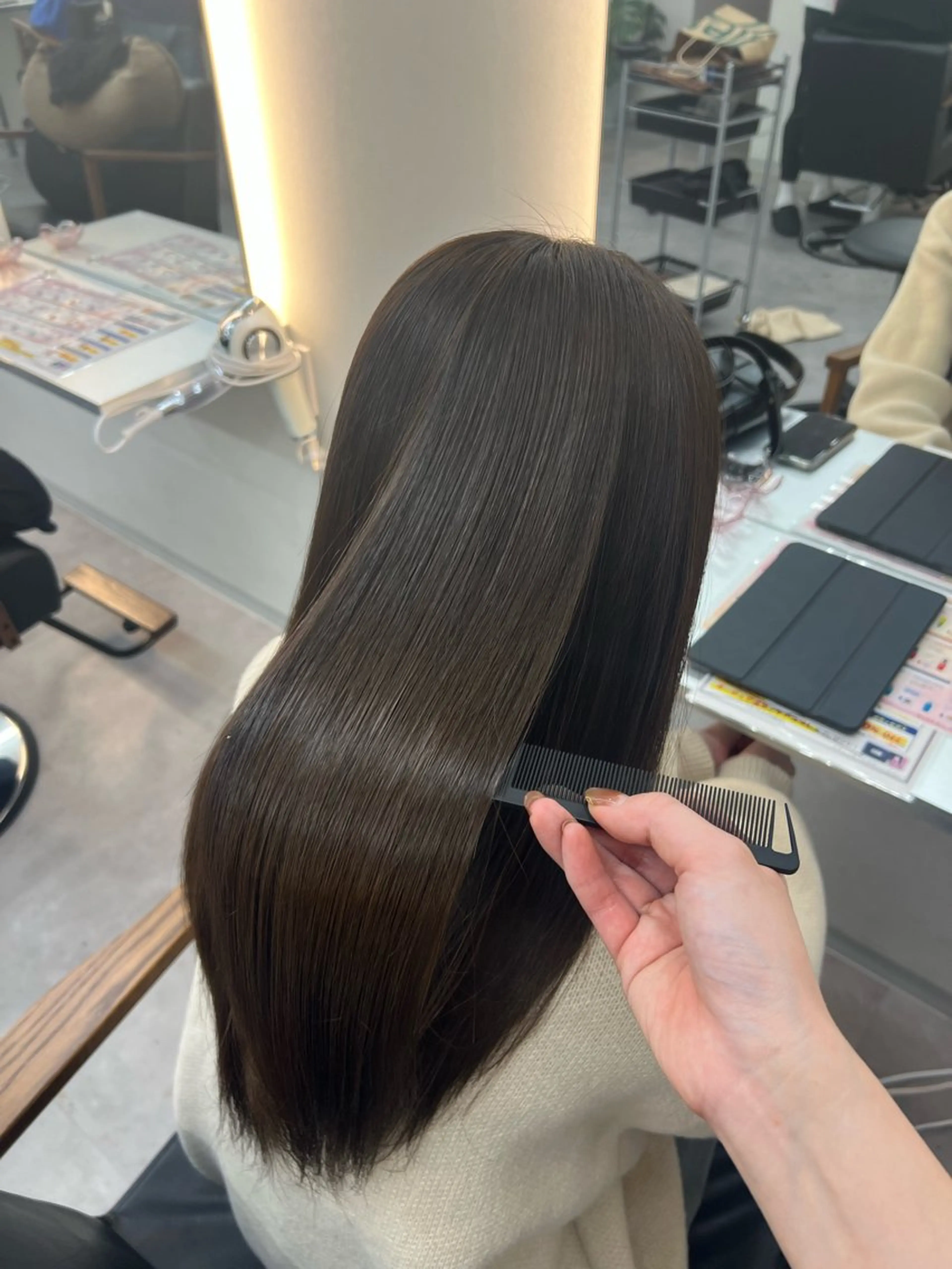 ロング RIENS Xrea nanamiのヘアスタイル
