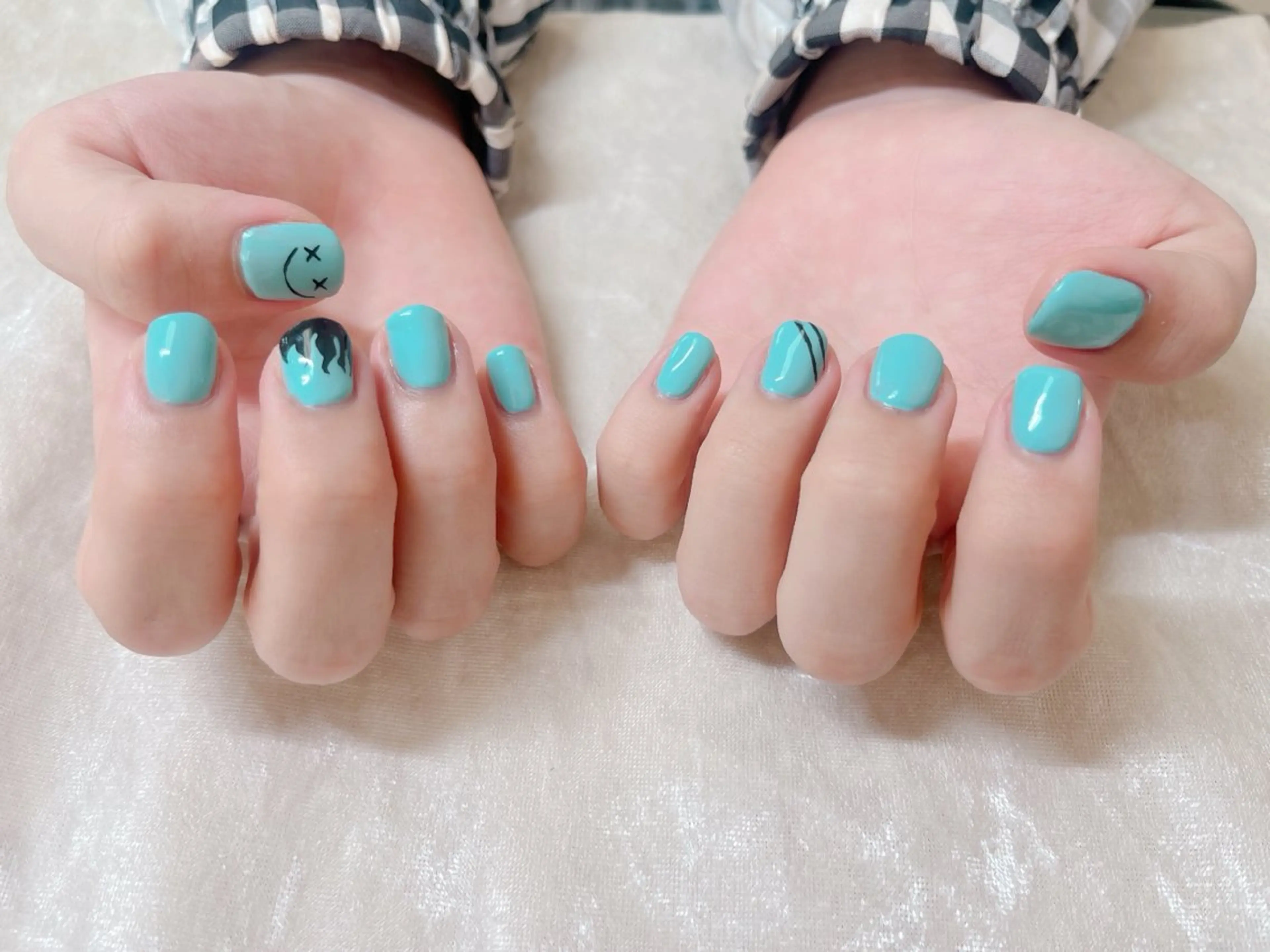 ネイル ハンドネイル Maison dePLATINUM所属・ネイリスト makiのネイルデザイン