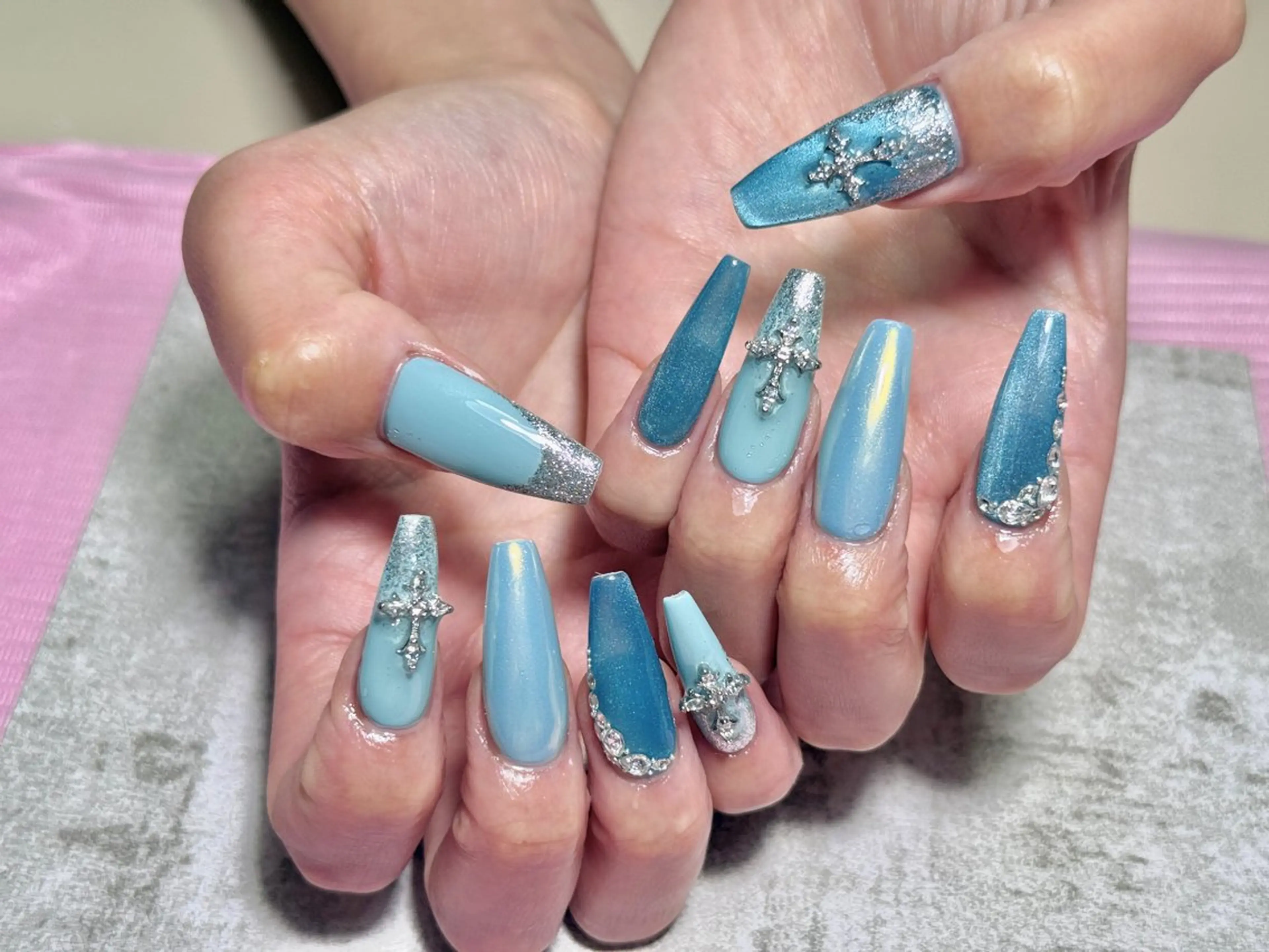ネイル ハンドネイル Rola kira nail salon所属・Rola kira 麗のネイルデザイン