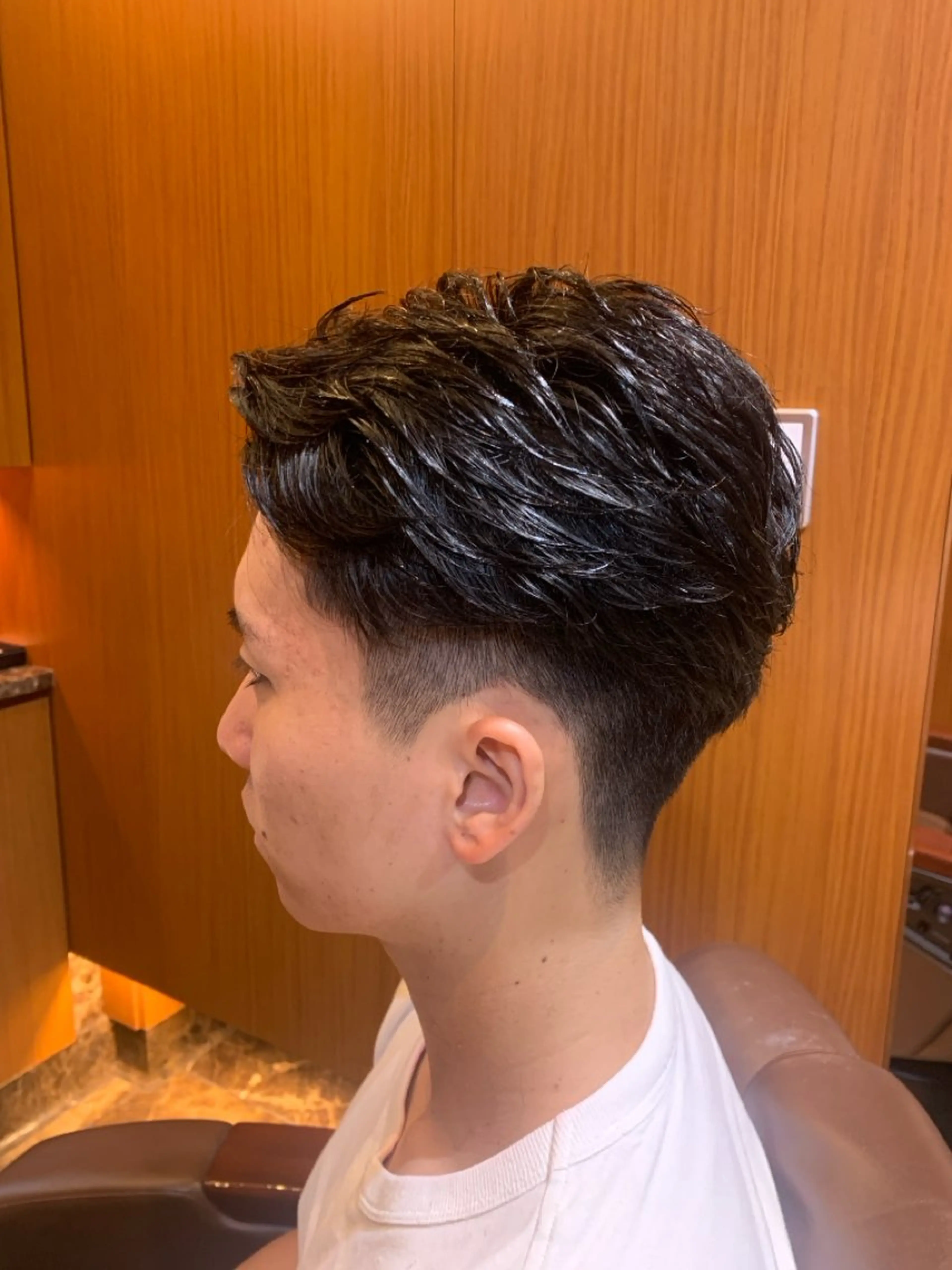 ミディアム ミディアムパーマ ヘアモードキクチ銀座店所属・杉本 翔希のヘアスタイル