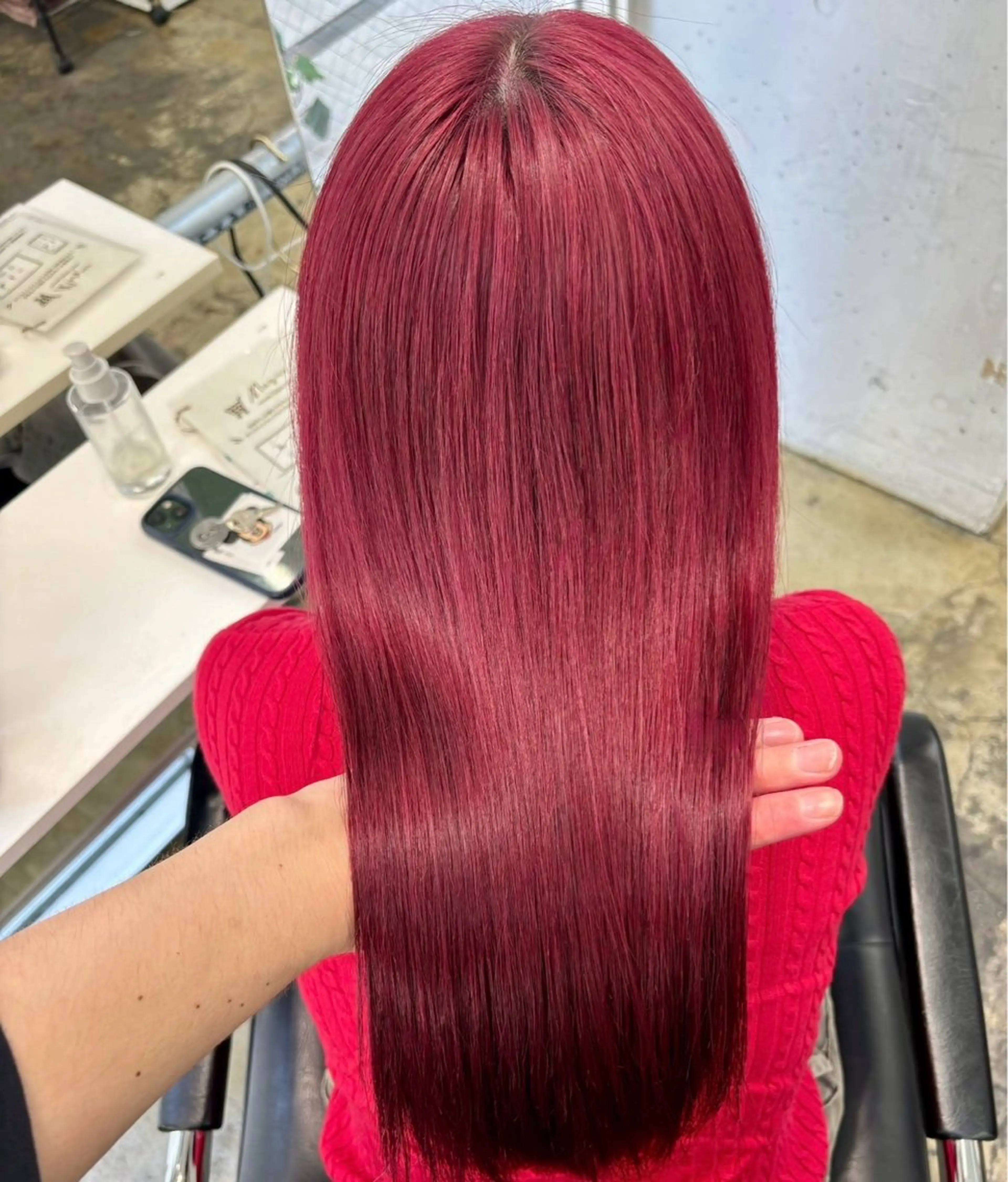 ロング カラー DATE by Alan Smithee所属・韓国レイヤー顔周り カットのヘアスタイル