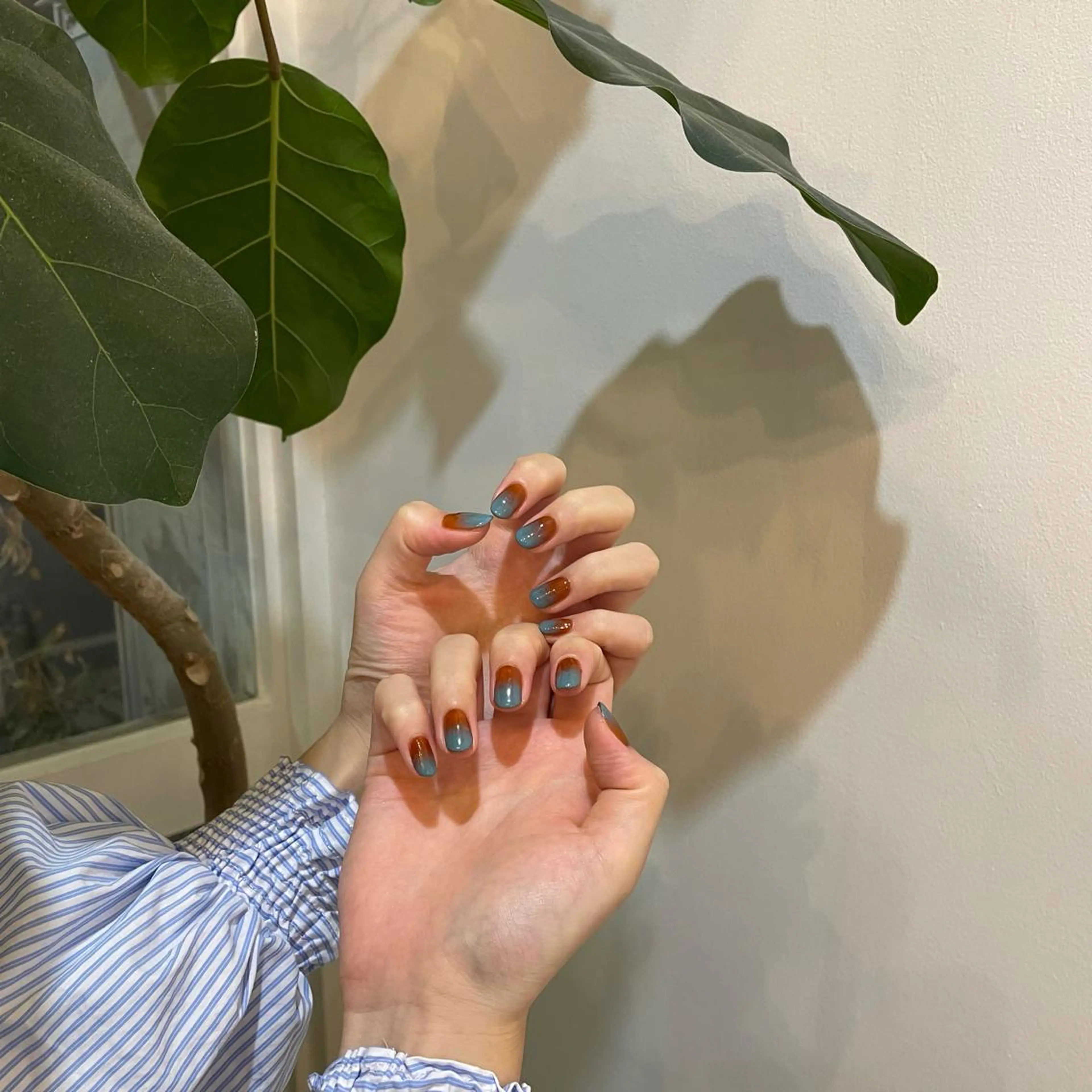 ネイル グラデーション NEOUV NAILのネイルデザイン