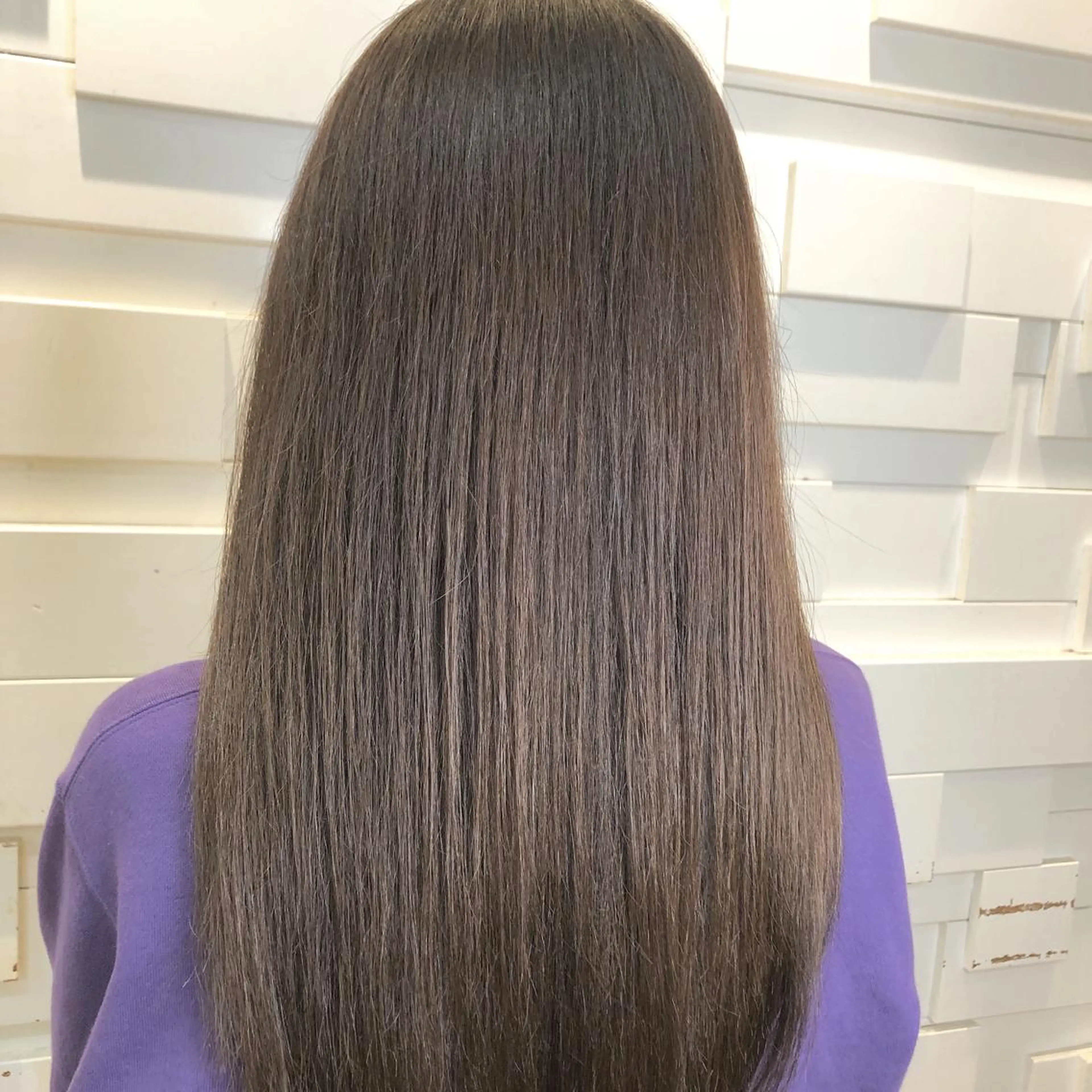 ロング カラー ブラウンカラー Pocketいわき 深谷 智花のヘアスタイル
