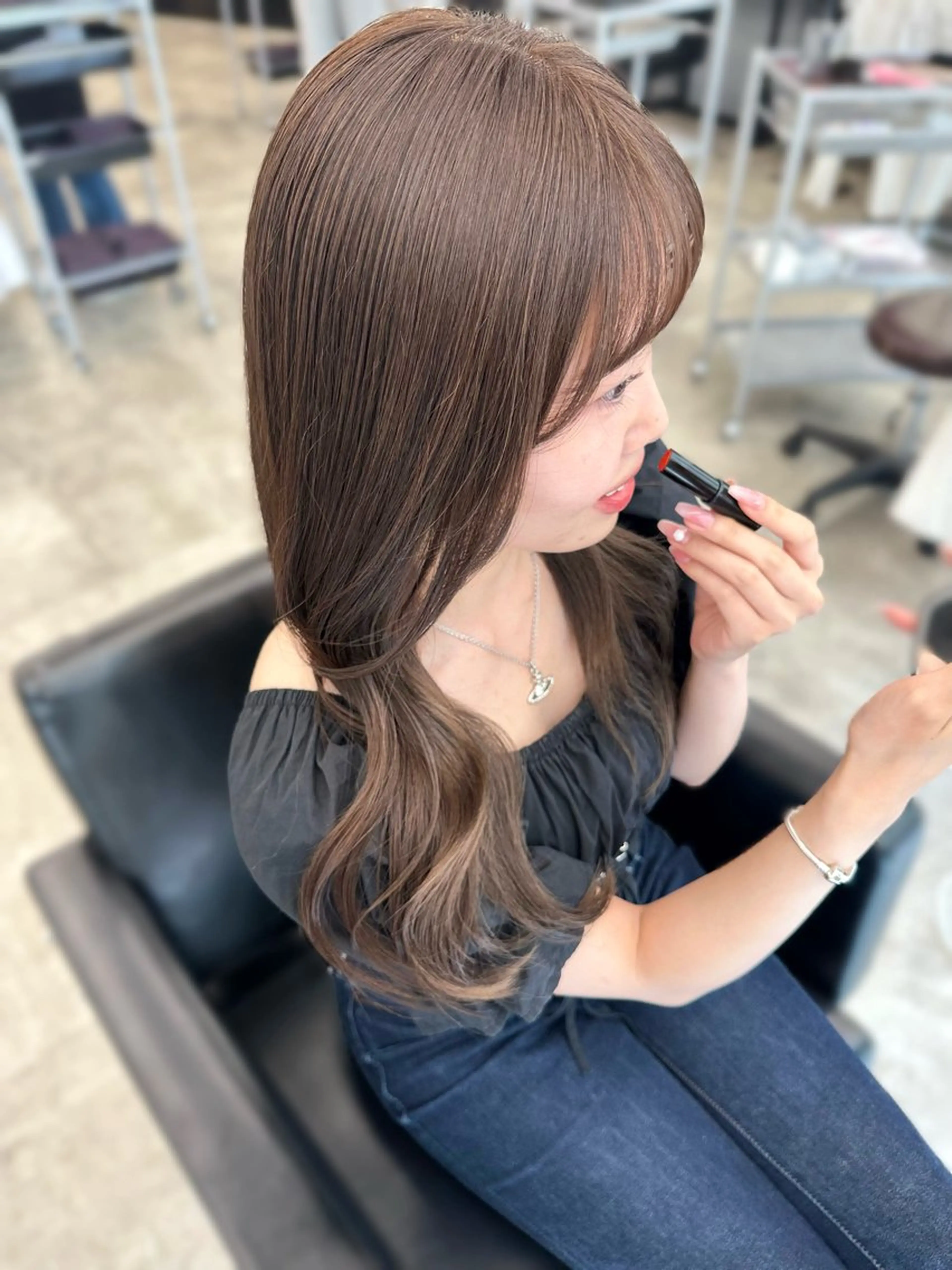 ロング カラー ブラウンカラー 透明感カラー ヘーゼル 顔周りカット トリートメント カット ヘアカラー ヘアセット ミディアム/レイヤー /透明感/かりん🎀のヘアスタイル