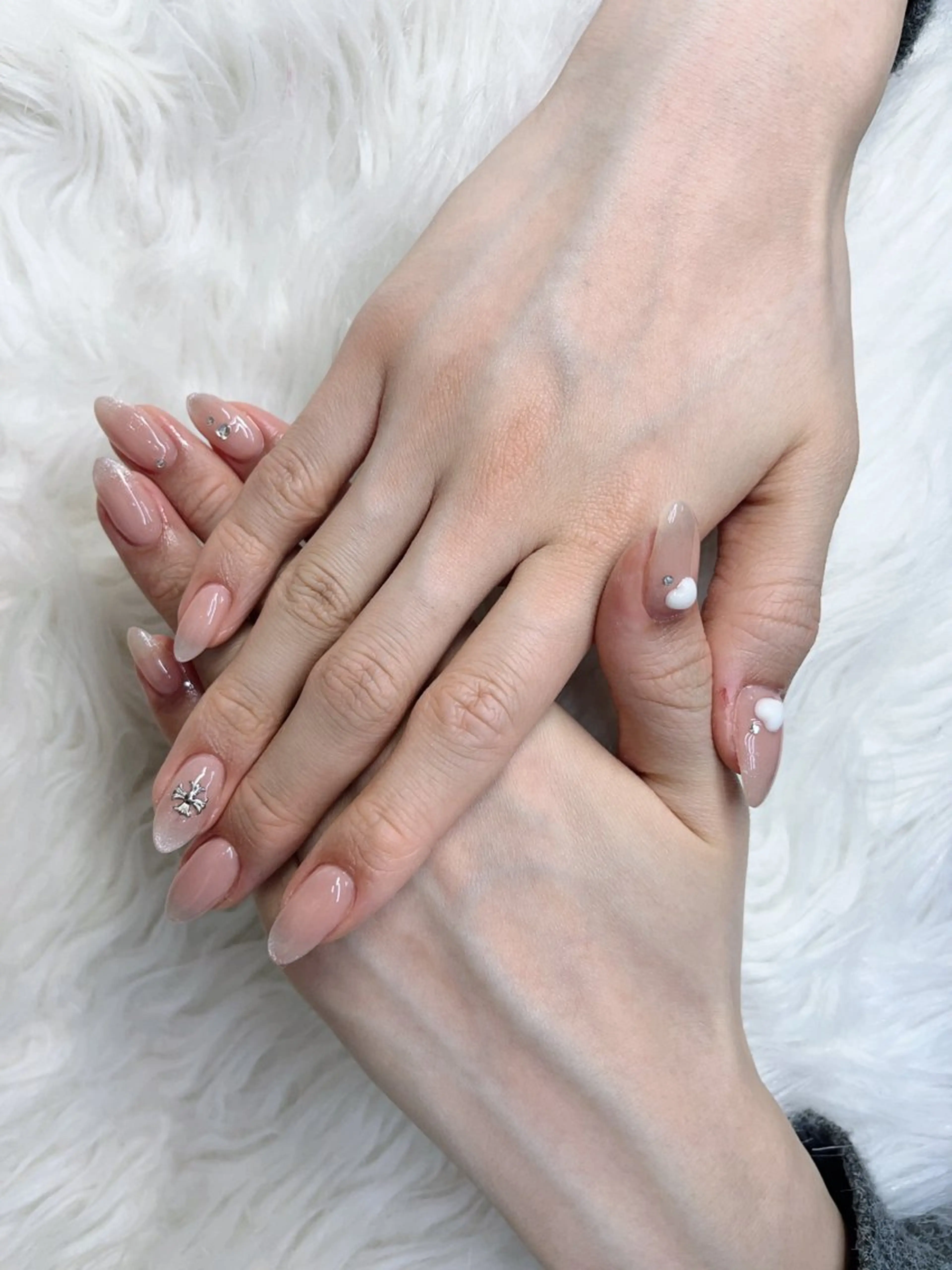 ネイル シンプルネイル チョウ カンのネイルデザイン