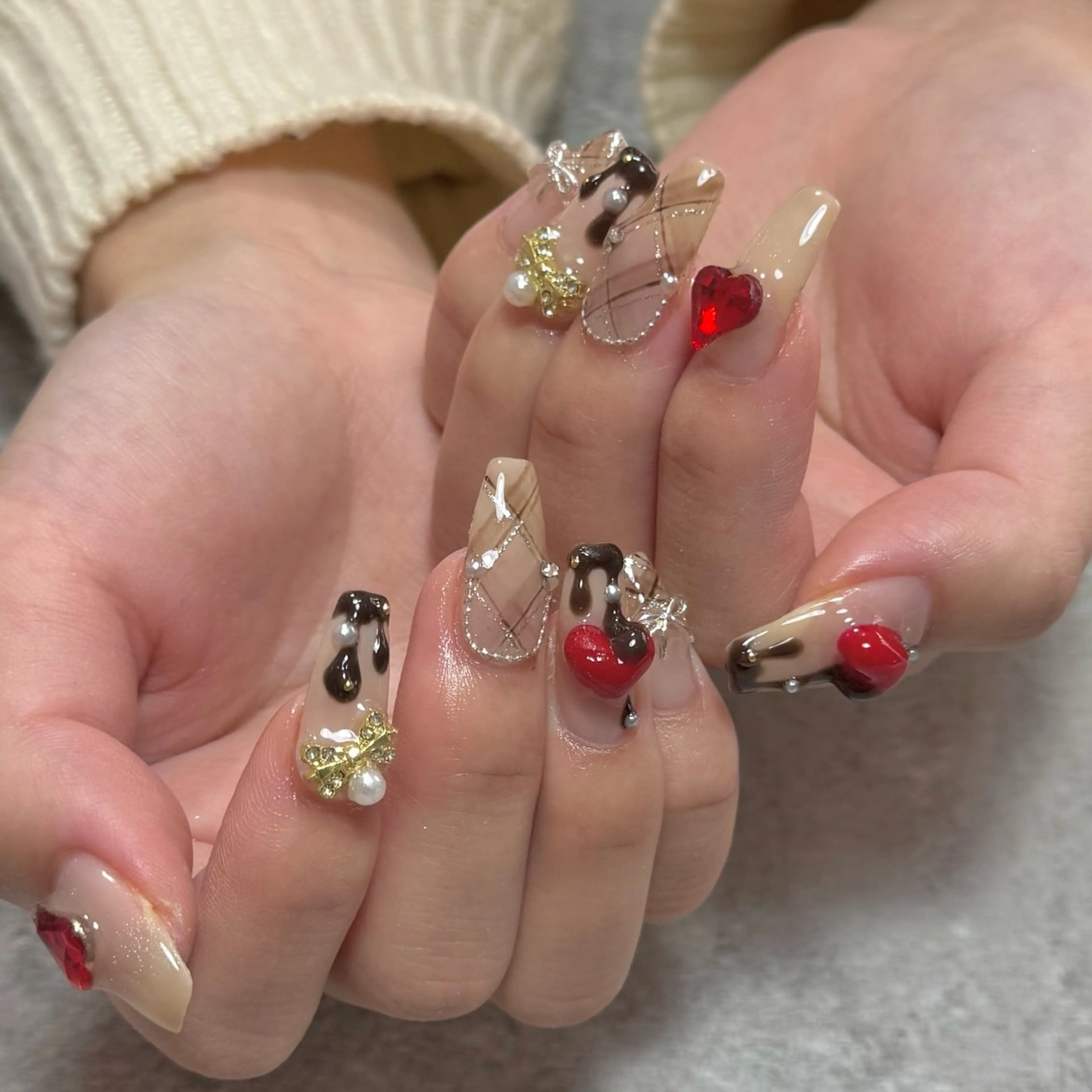 ネイル ハンドネイル NAIL303所属・NAIL303 🛼 SHIORIのネイルデザイン