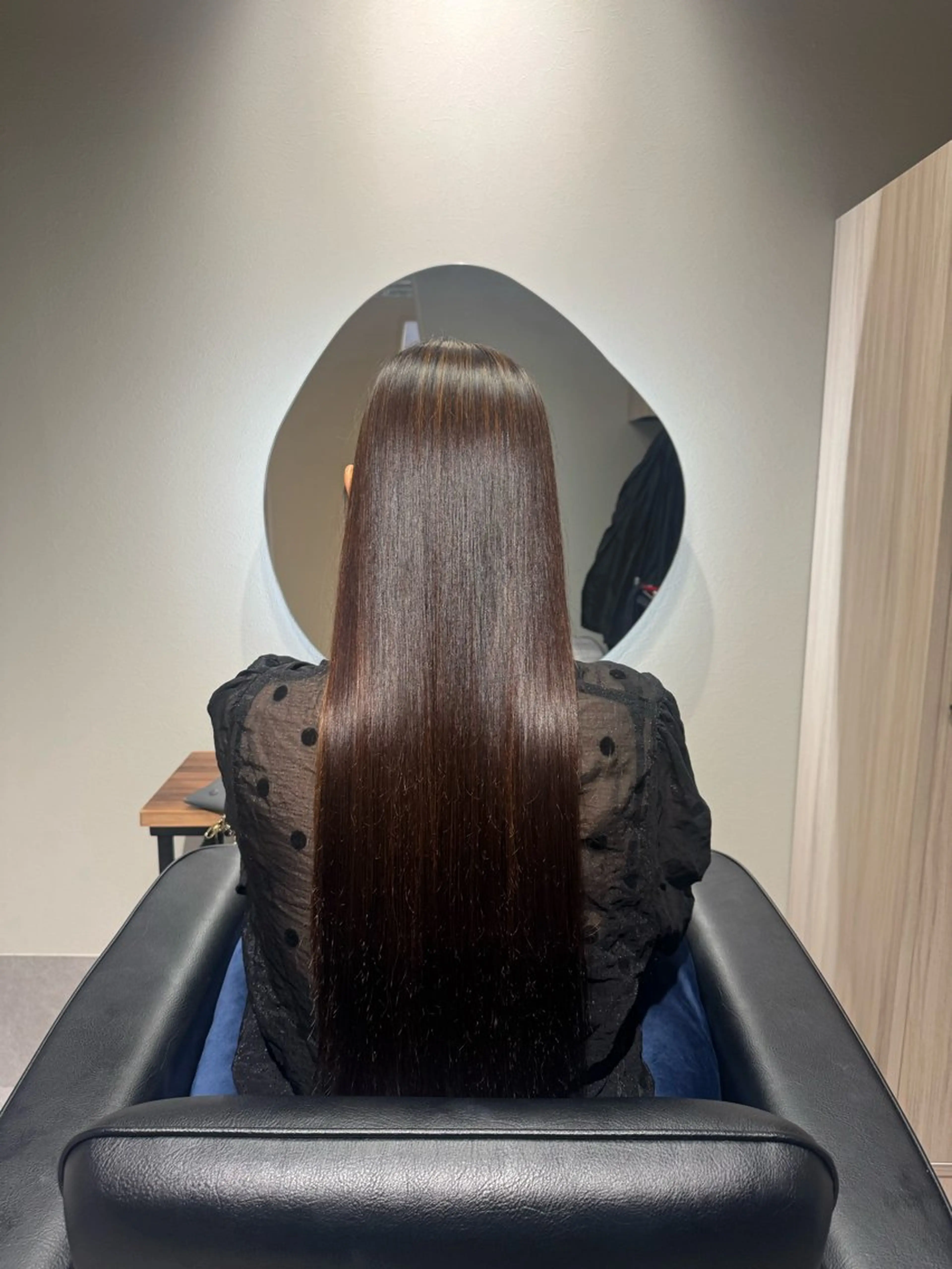 ロング カット 縮毛矯正 トリートメント NAVY 橋本心 縮毛矯正のヘアスタイル
