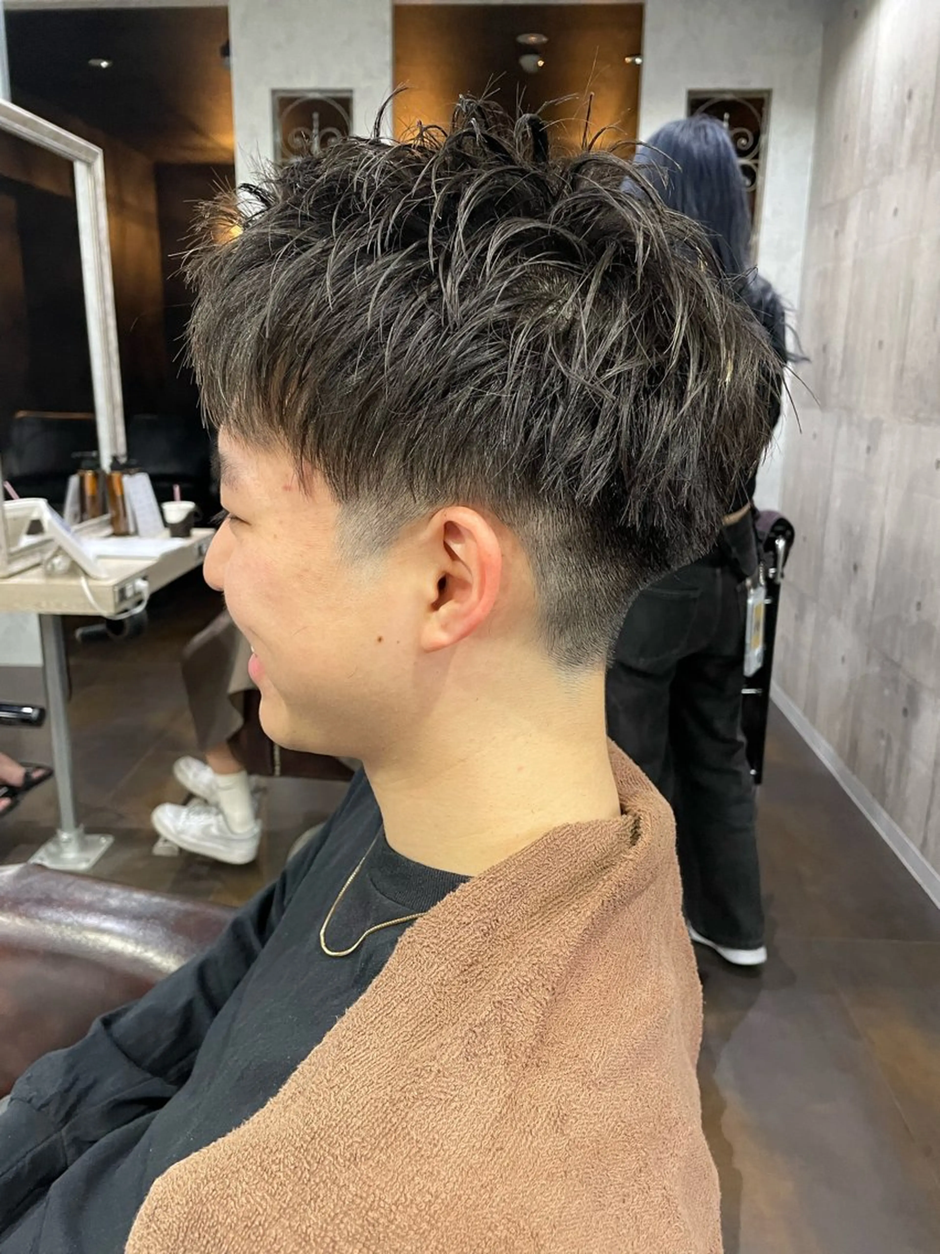 メンズカット💇＋本格ヘッドスパ(10分)+眉カット👍の写真