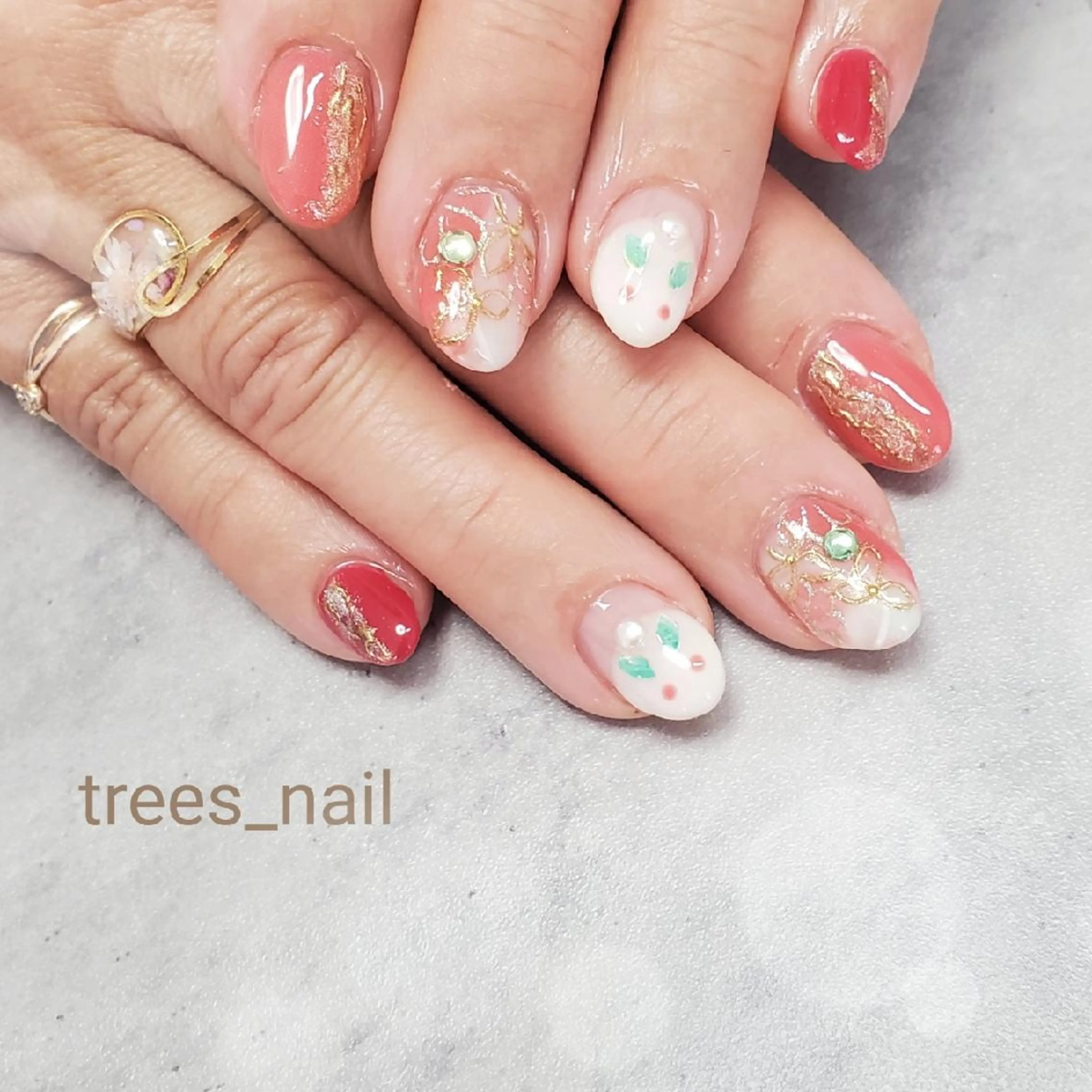 ネイル trees_ nailのネイルデザイン