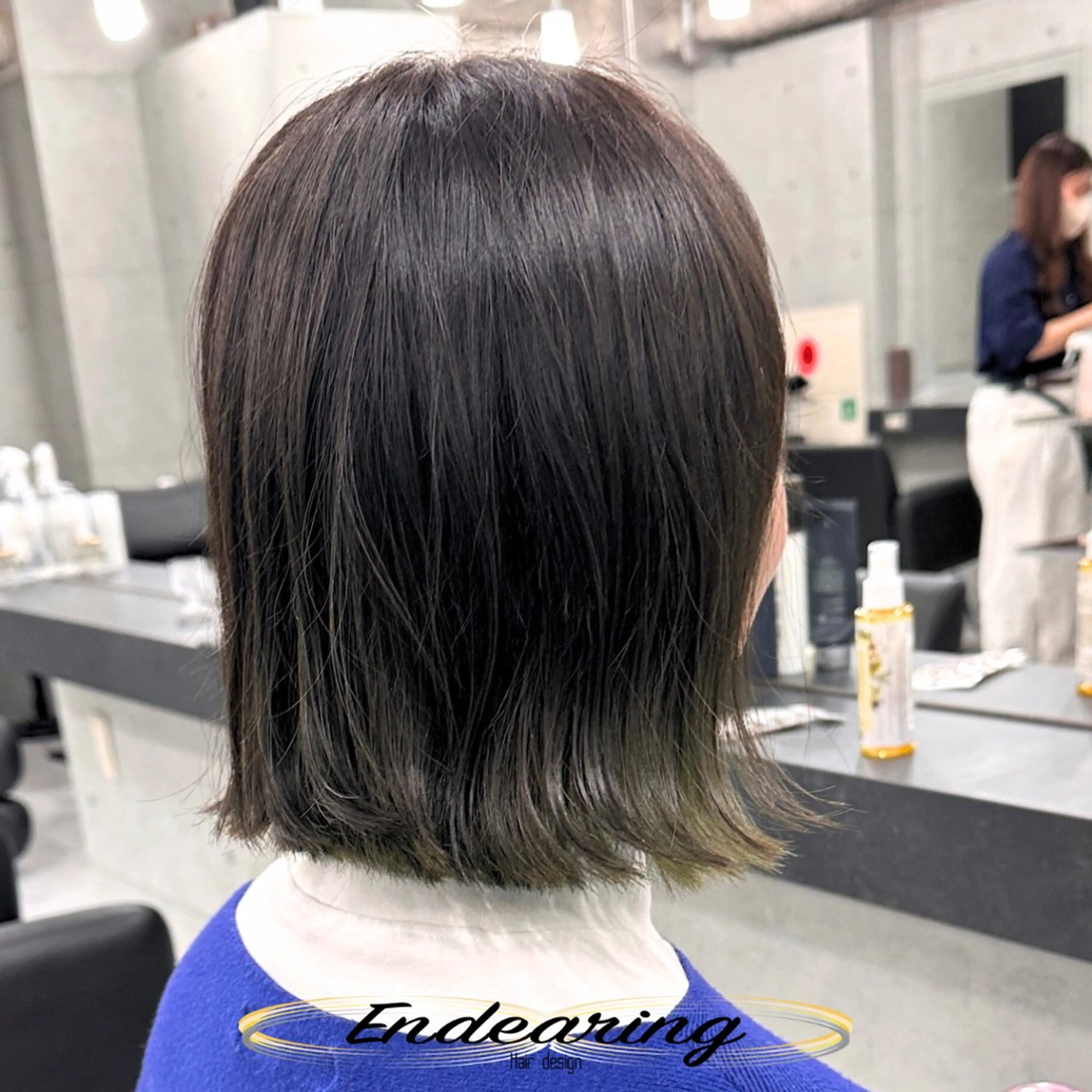 ミディアム ショートボブ ボブ 顔周りカット 外ハネヘア カット ヘアカラー Endearing 銀座/レイヤーカットのヘアスタイル