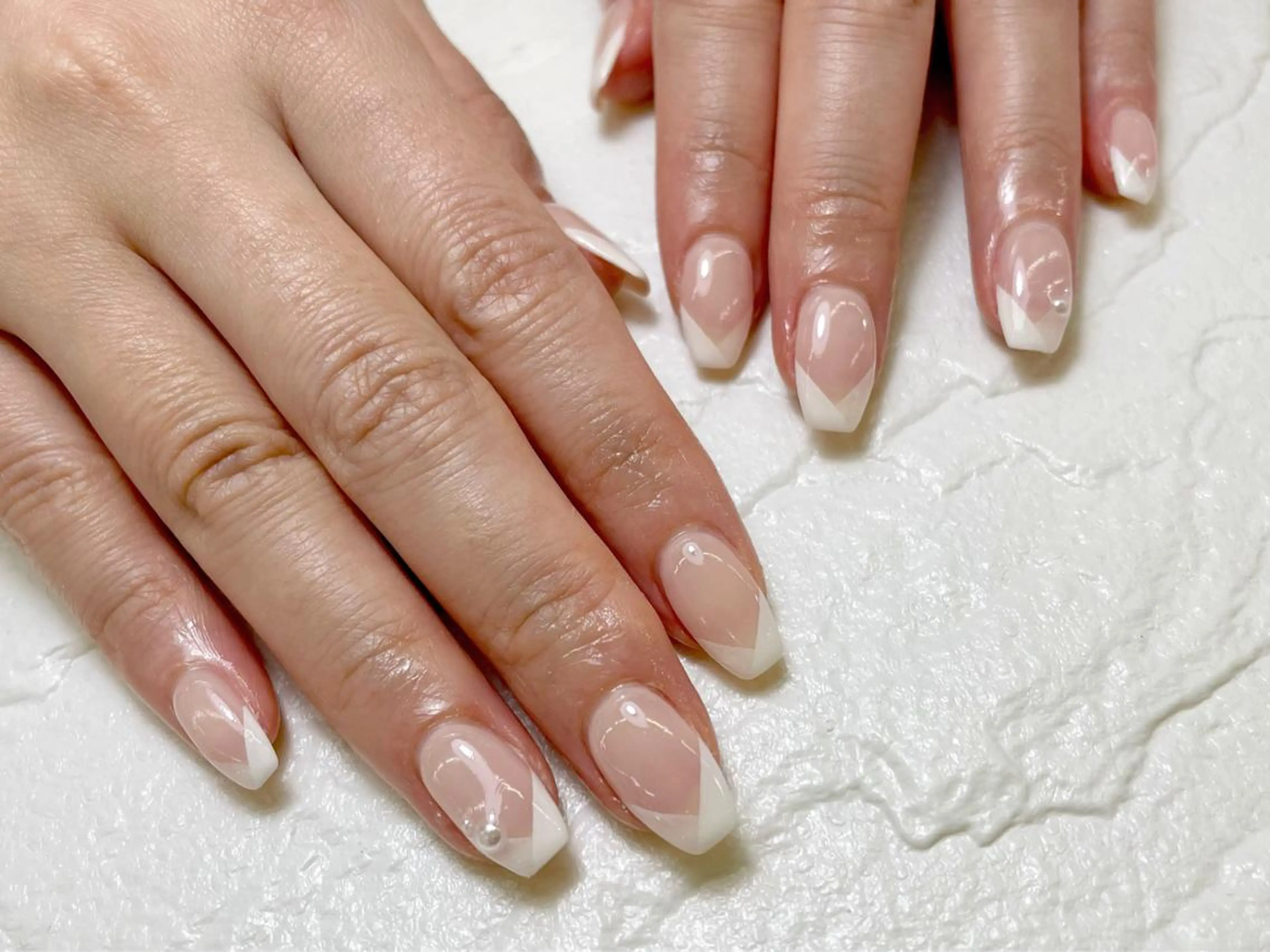 ネイル フレンチネイル 持ち込み ブライダルネイル Nail Blue512所属・Nailist MINORIのネイルデザイン