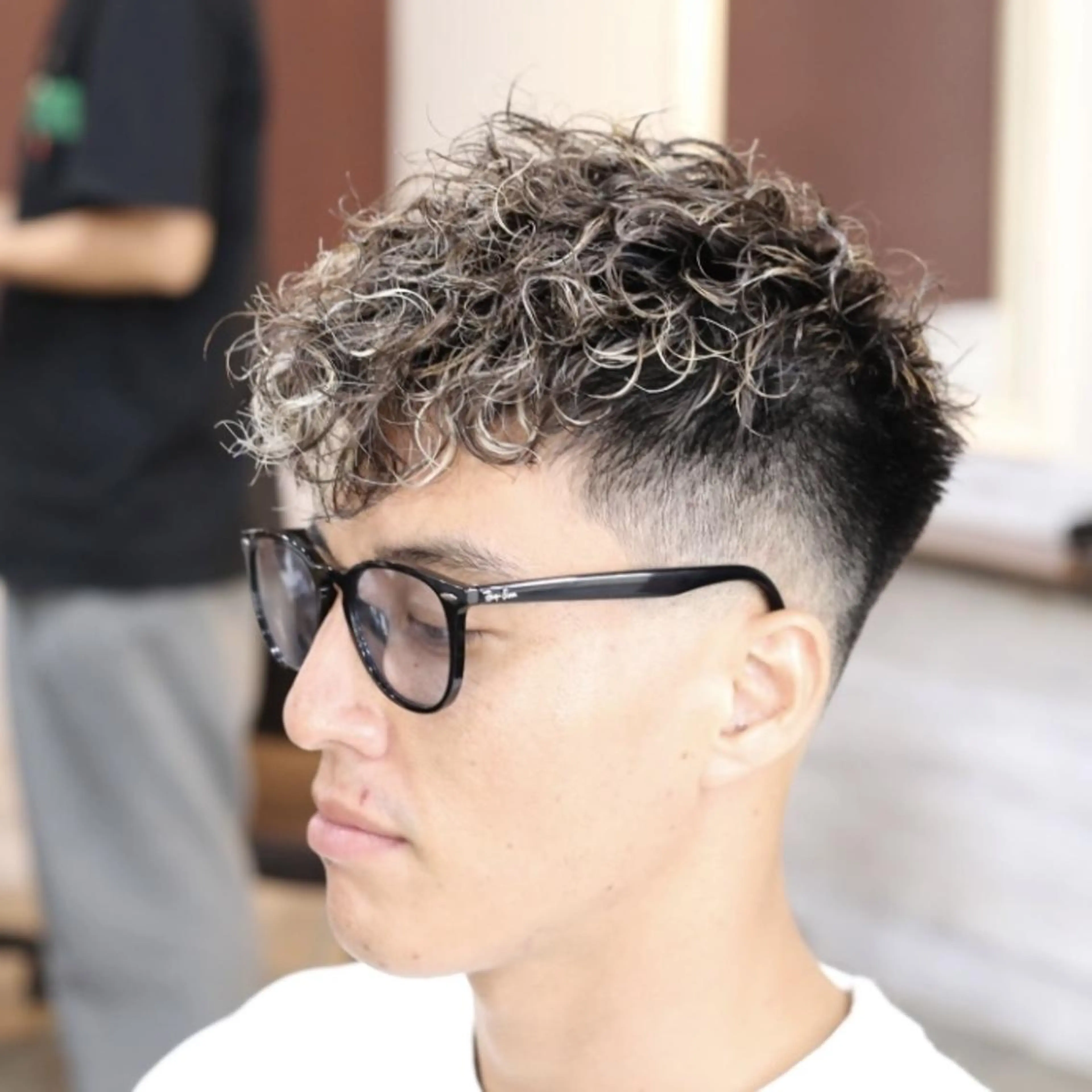 ショート カラー パーマ ヘアアレンジ メンズ キッズ ネイル マツエク・マツパ アイブロウ カット パーマ メンズ専門/パーマ/ フェード/みづきのヘアスタイル