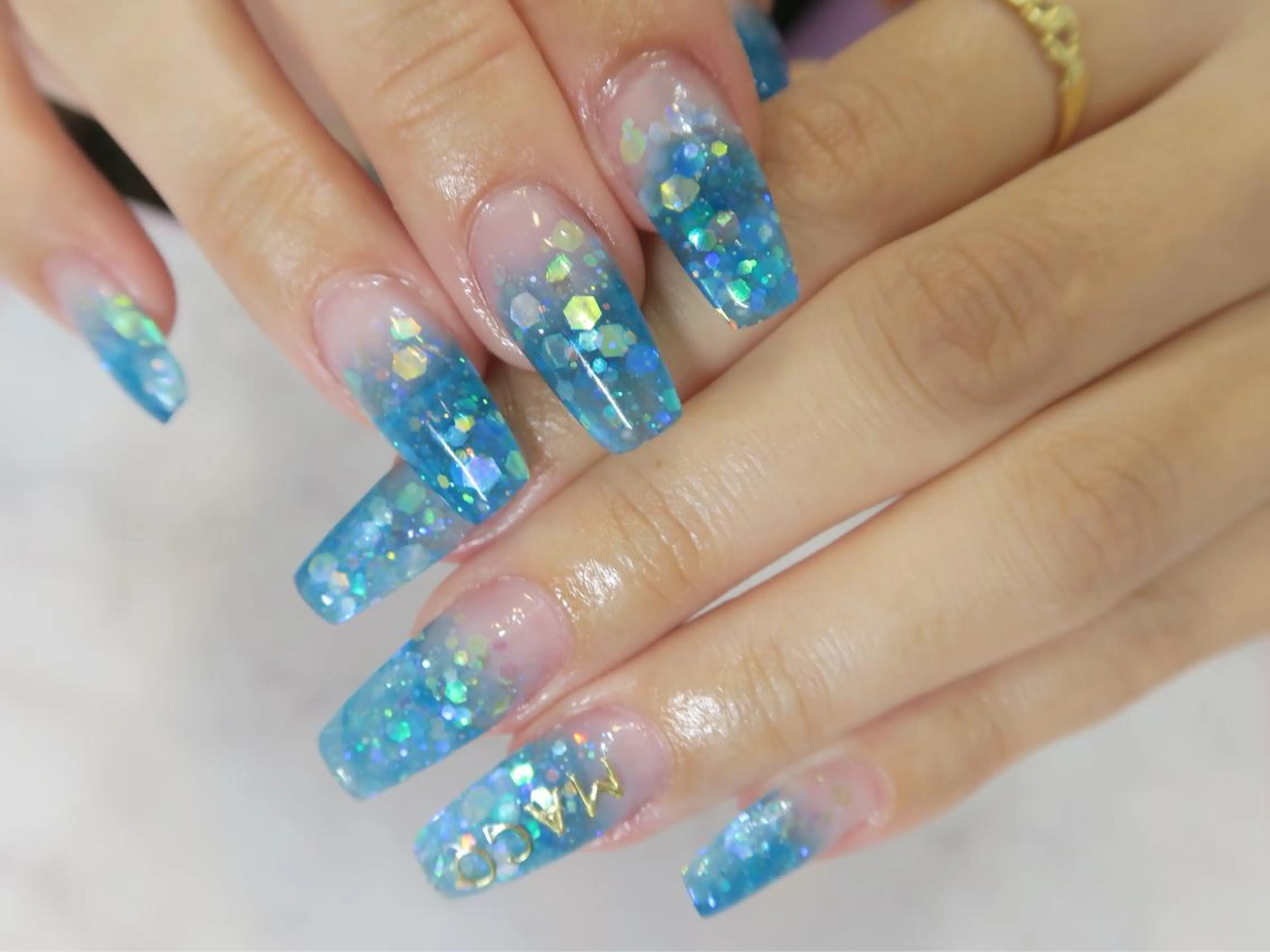 ネイル gloss nail 代々木上原のネイルデザイン