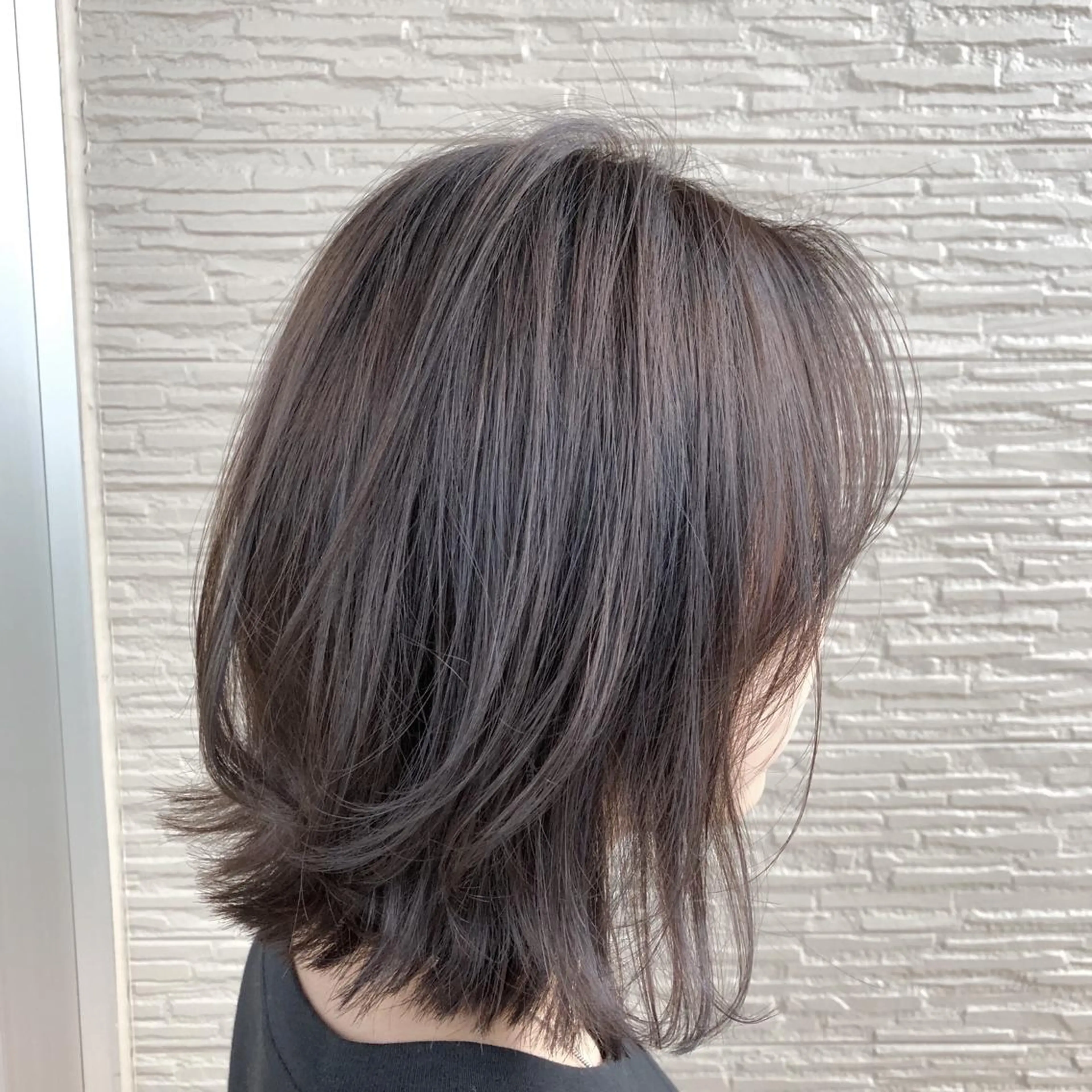 ミディアム カラー グレージュ ハイライトカラー ハイライト 4-rest garden （フォーレストガーデン）所属・金井 直樹のヘアスタイル