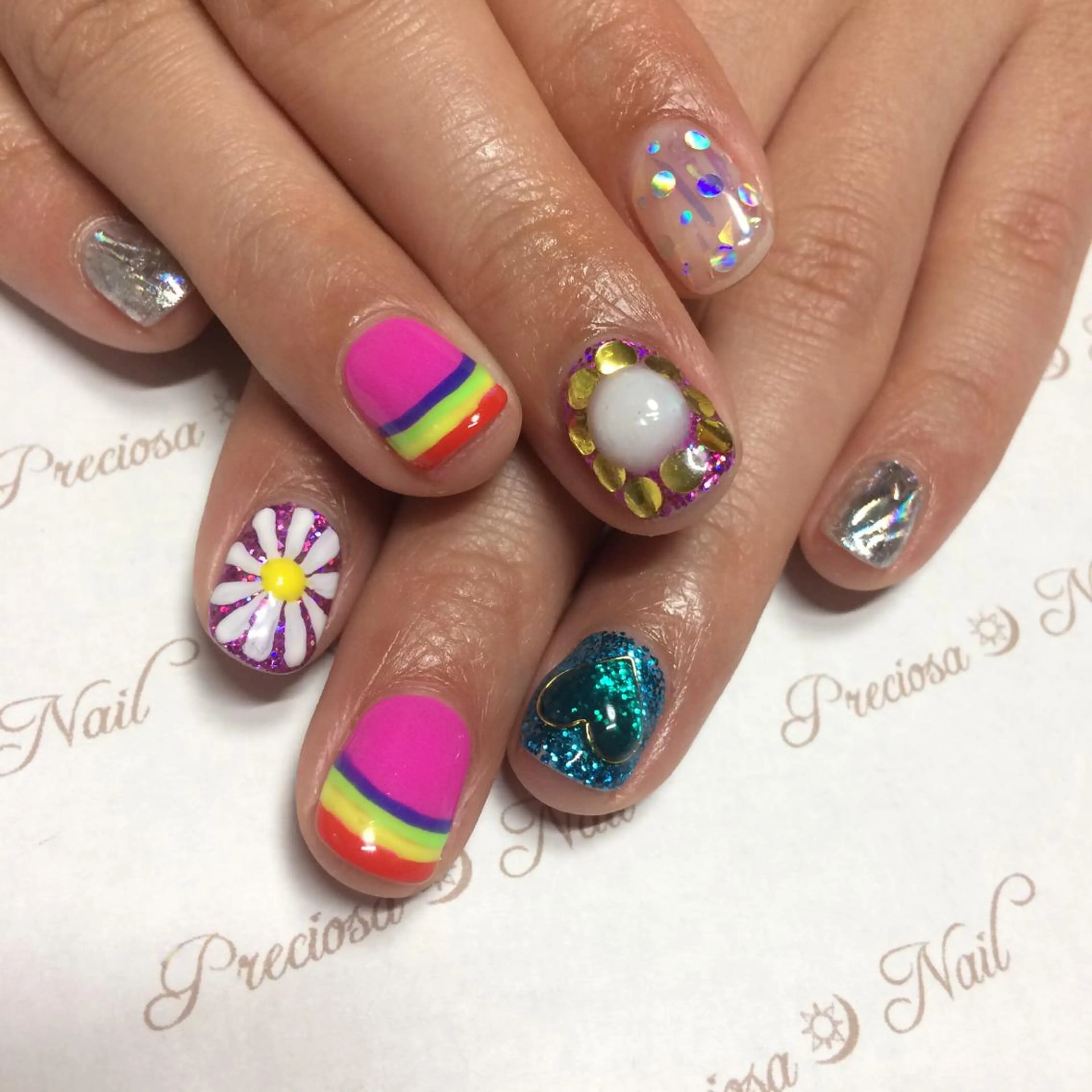 ネイル preciosa.nail所属・久場 晴美のネイルデザイン