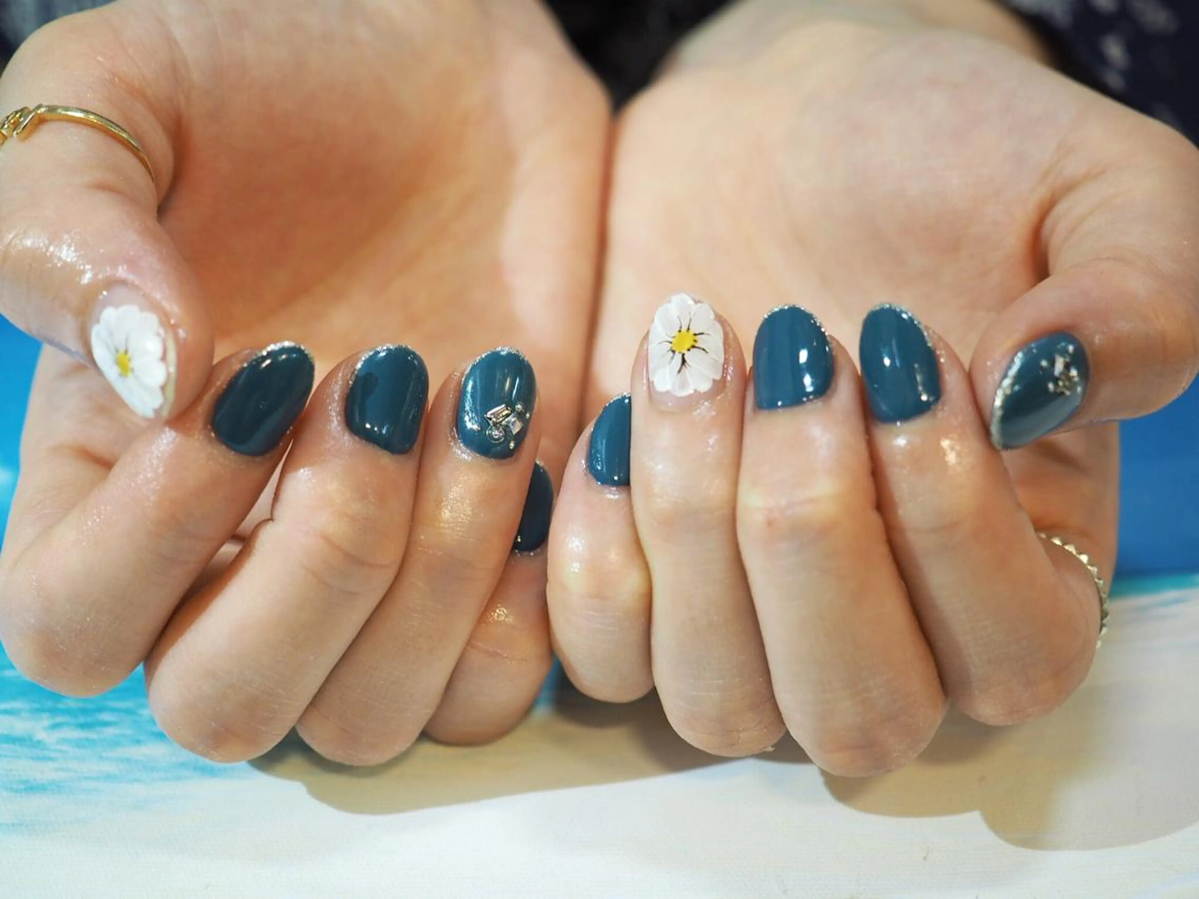 ネイル ”salon" そりまちゆうこのネイルデザイン