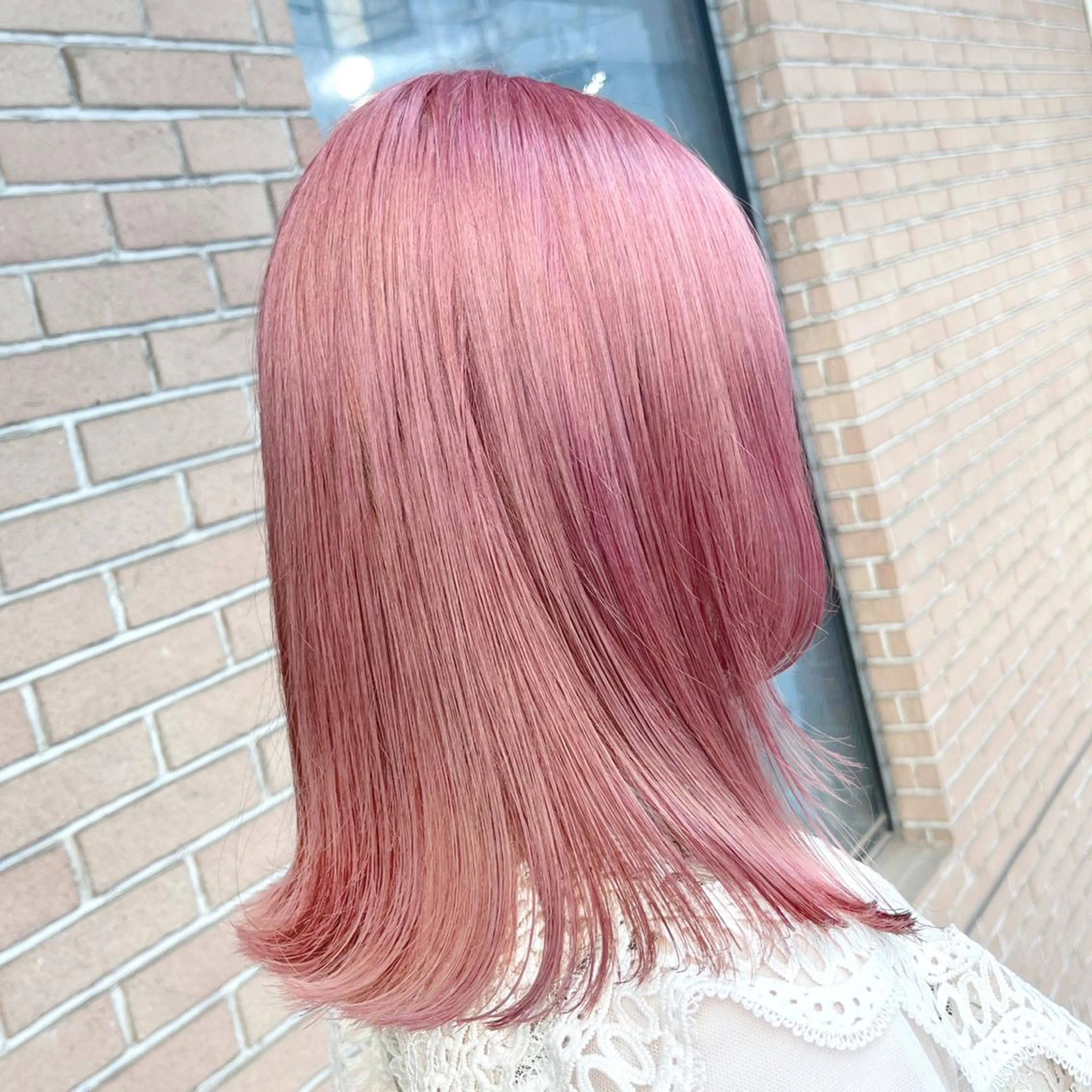 セミロング カラー ヘアアレンジ ブリーチ ヘアカラー ピンクカラー🩷 ヘアセットＮＯ.1のヘアスタイル