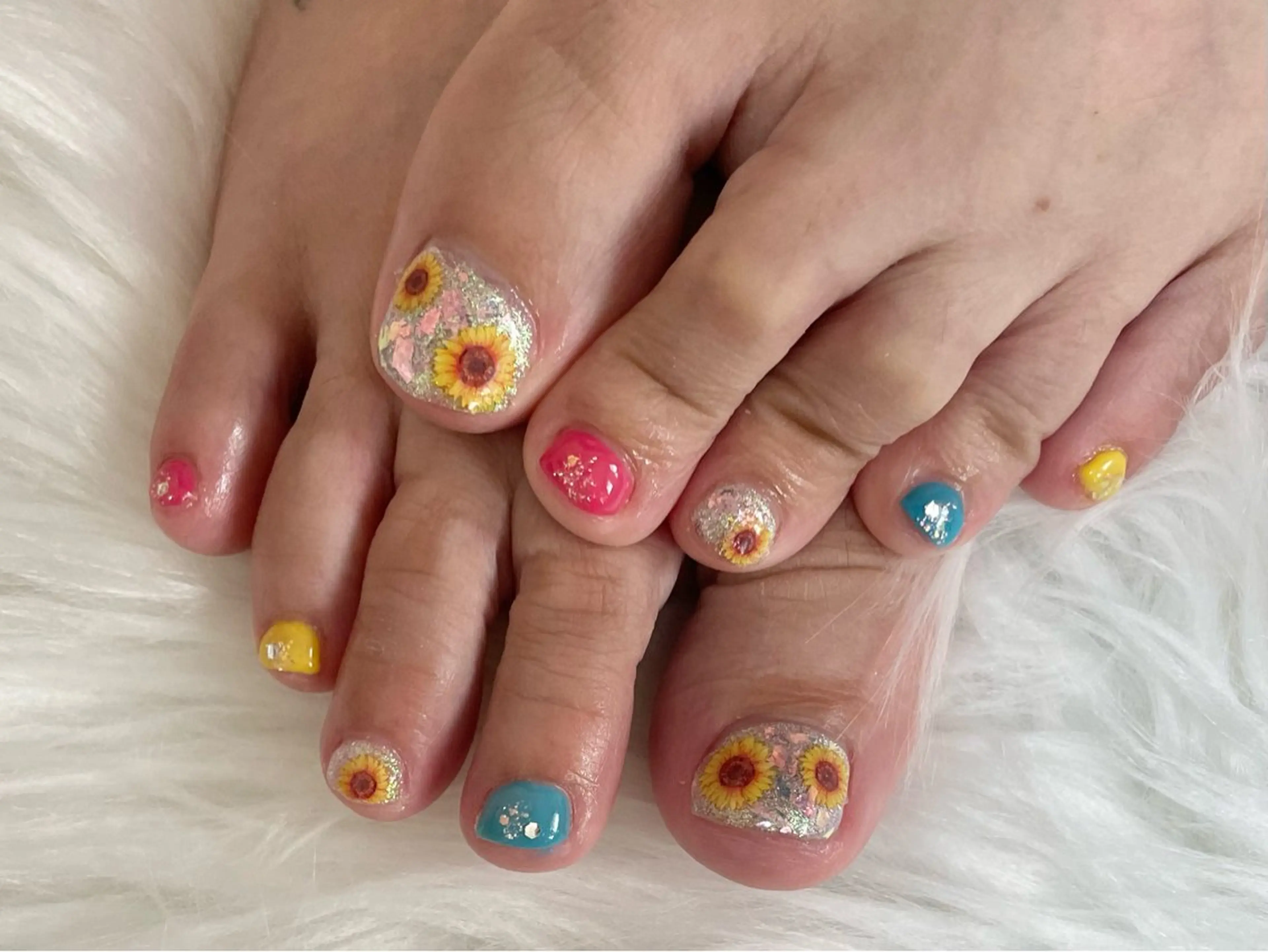 ネイル フットネイル nail salon HIRUKANAのネイルデザイン